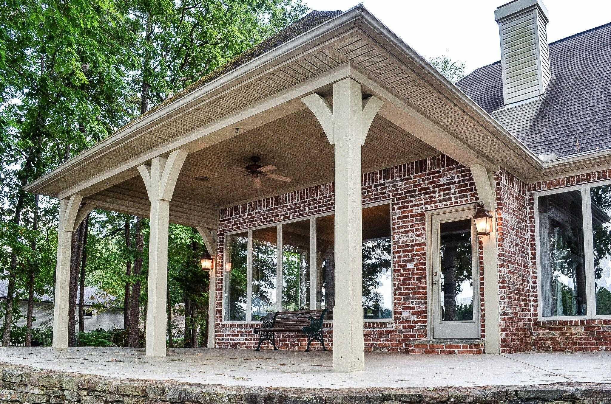 Estancia - Residential