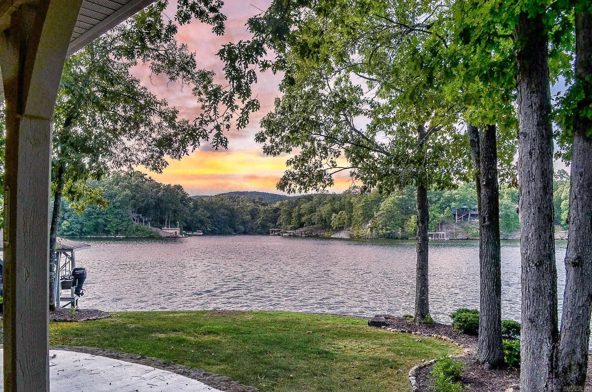 Estancia - Residential