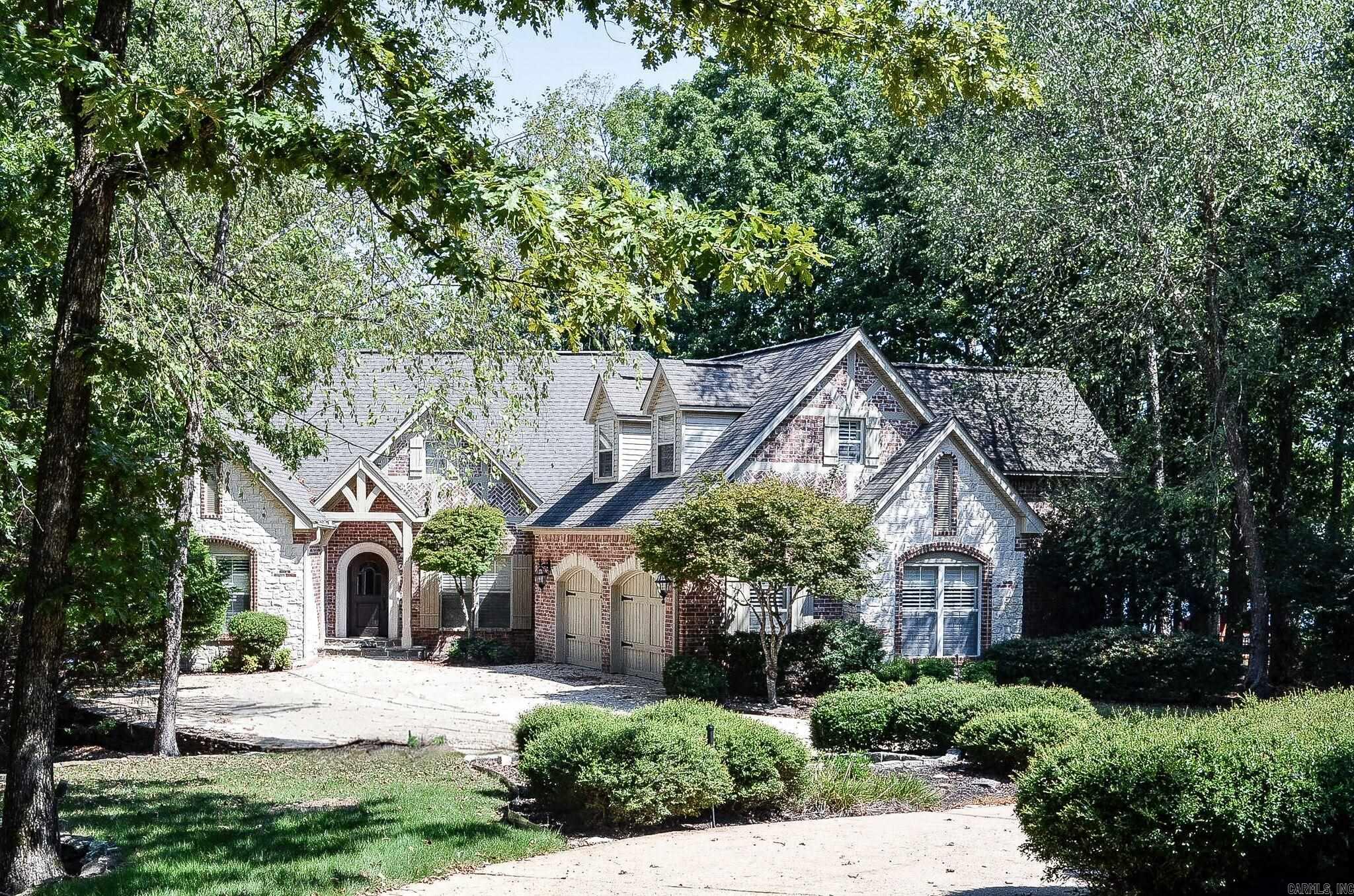 Estancia - Residential