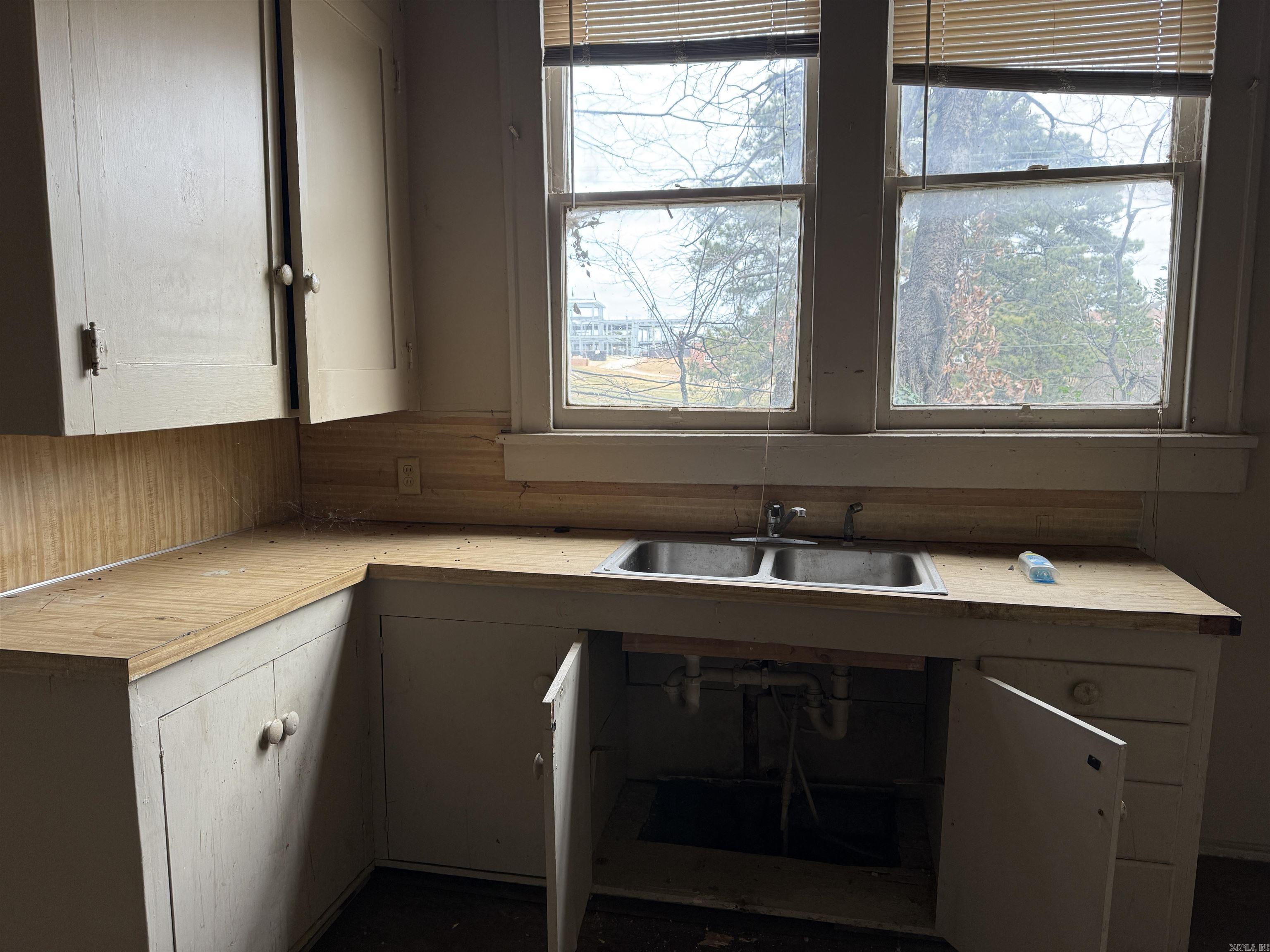 Capitol View - Residential Income