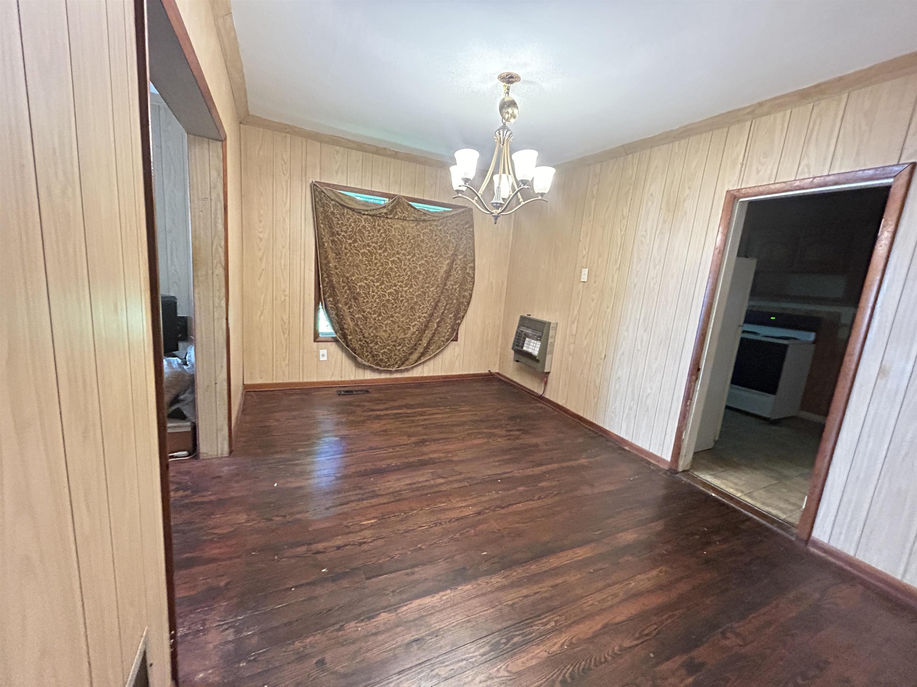 Metes & Bounds - Commercial Sale