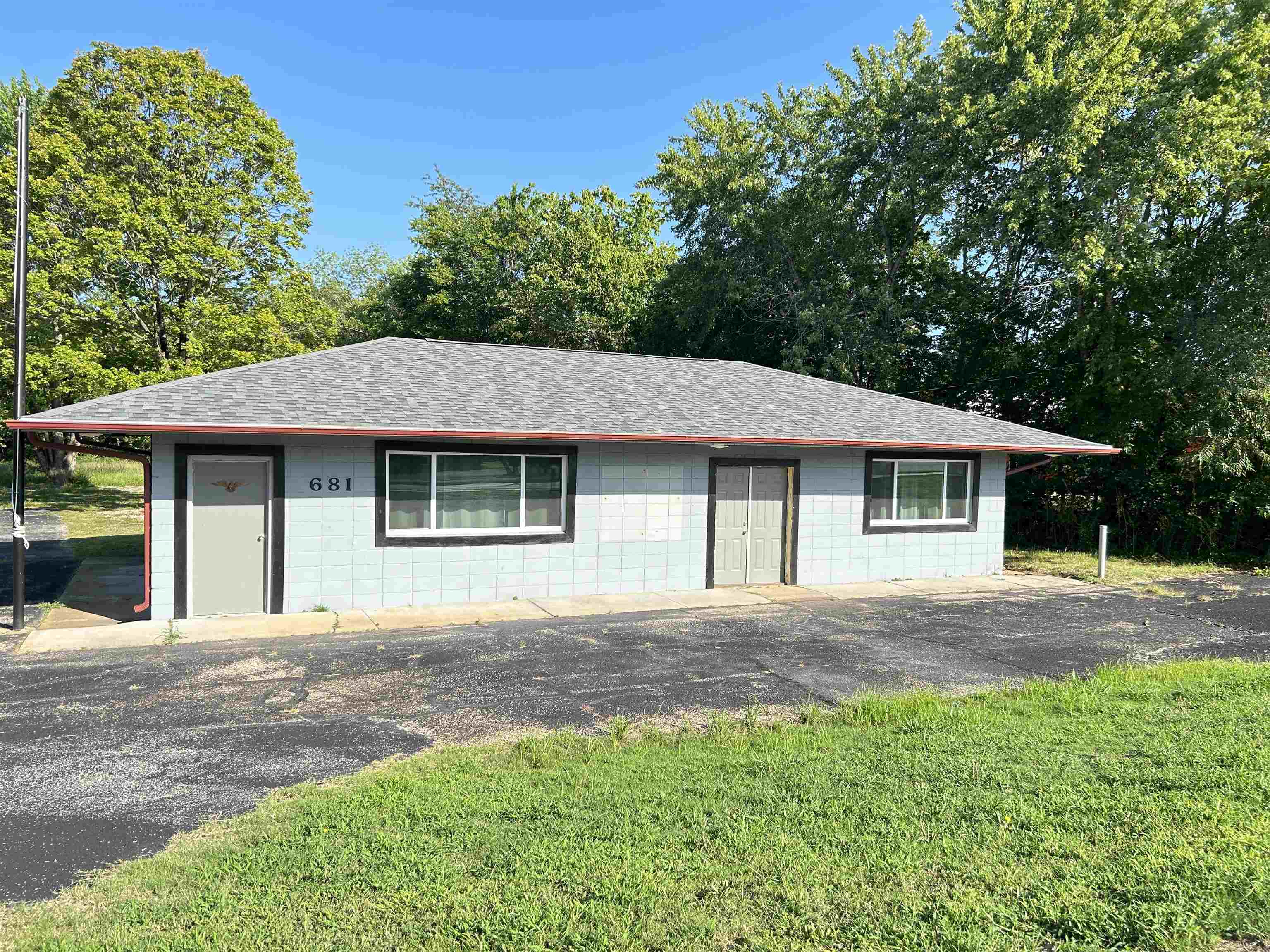 Metes & Bounds - Commercial Sale