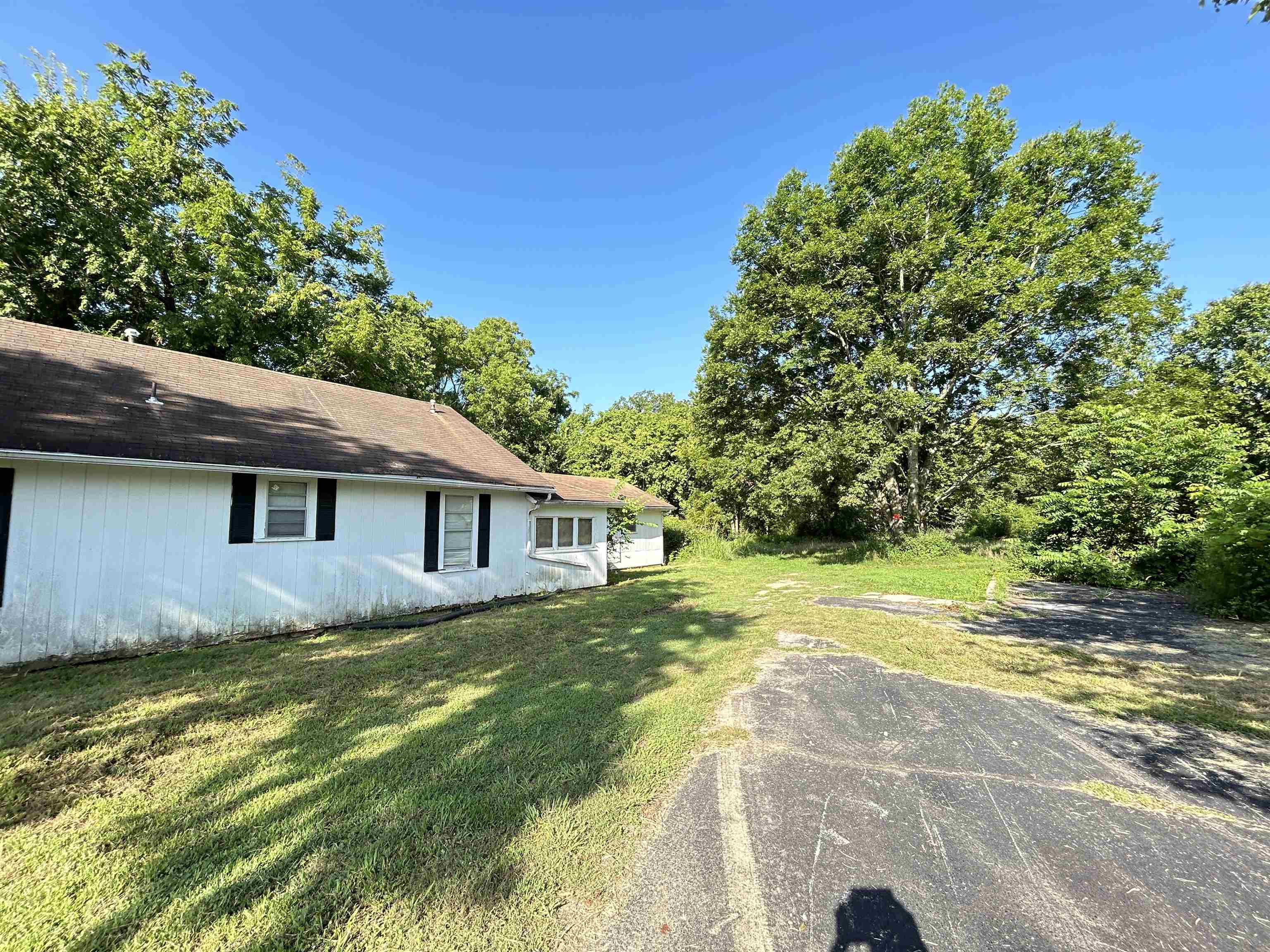 Metes & Bounds - Commercial Sale