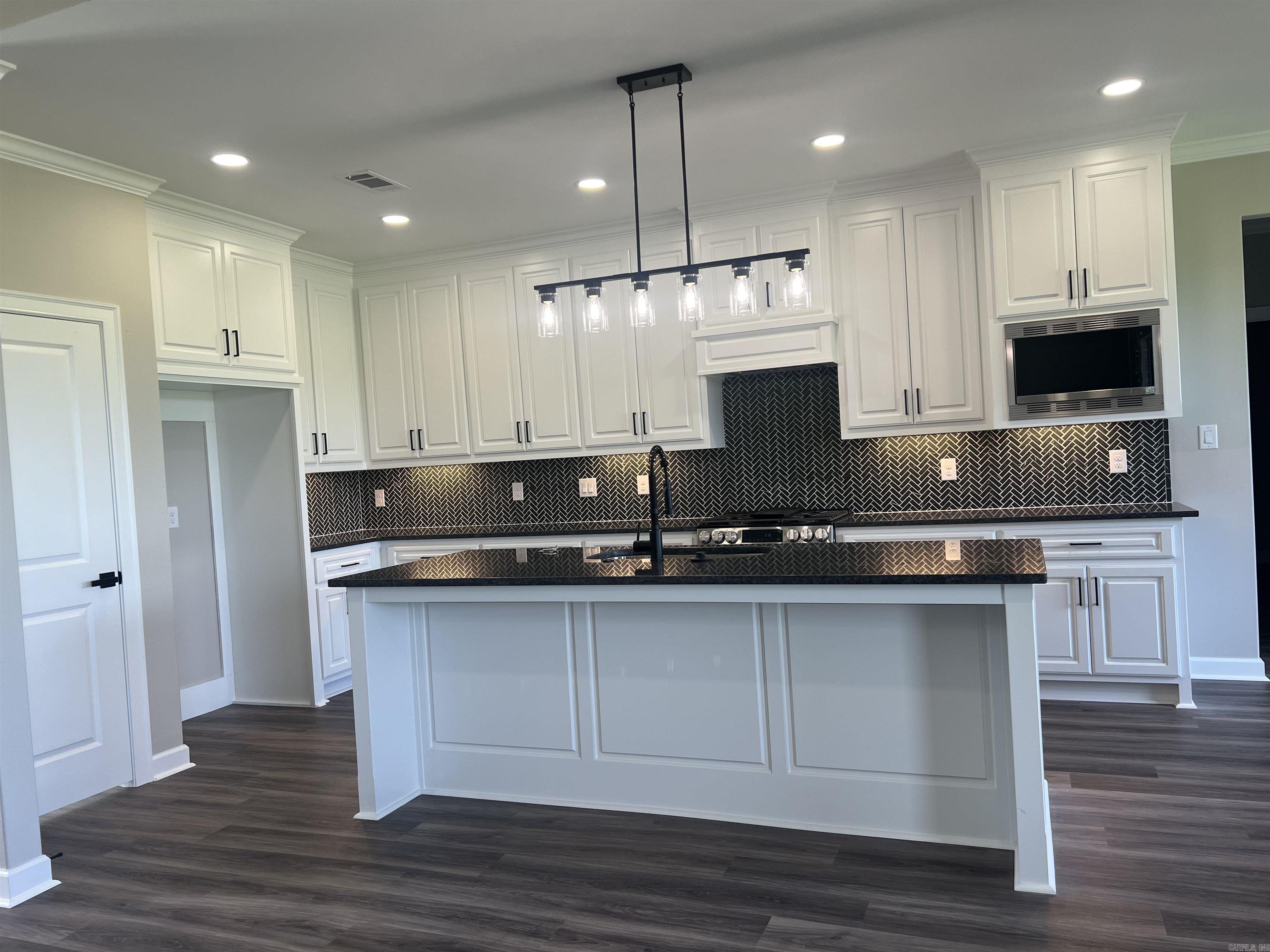 ASHLEY DOWNS - Residential