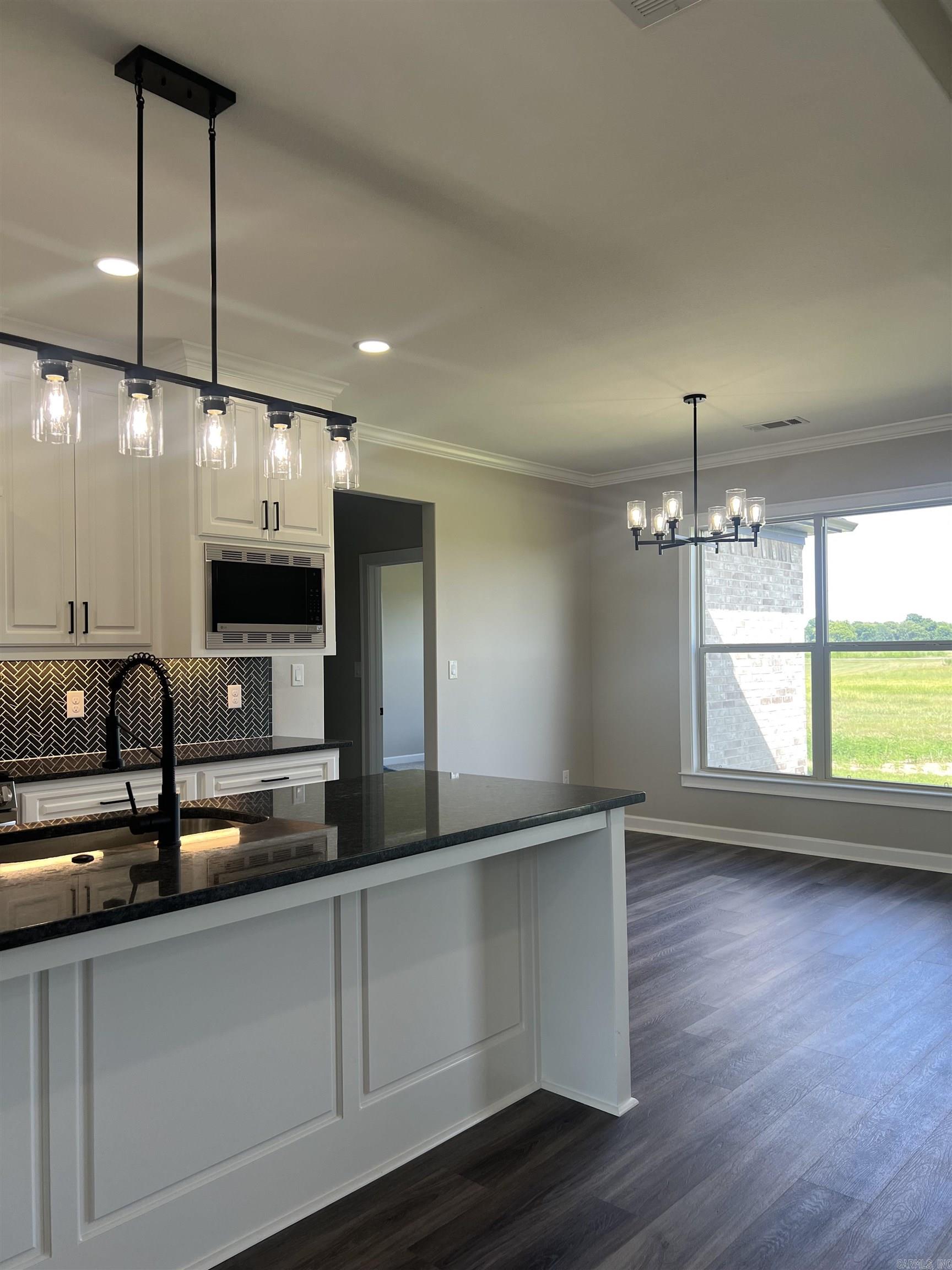 ASHLEY DOWNS - Residential