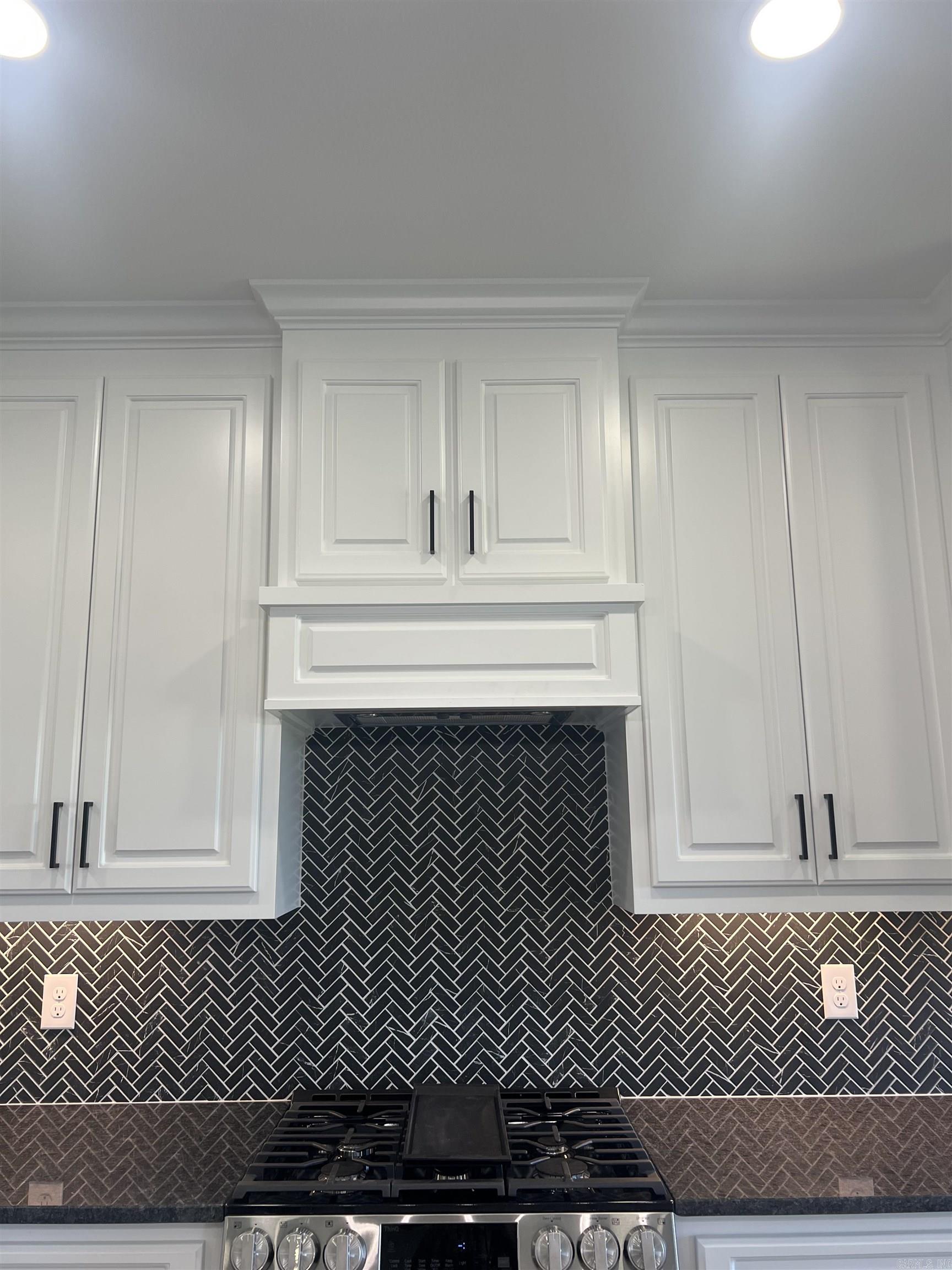 ASHLEY DOWNS - Residential