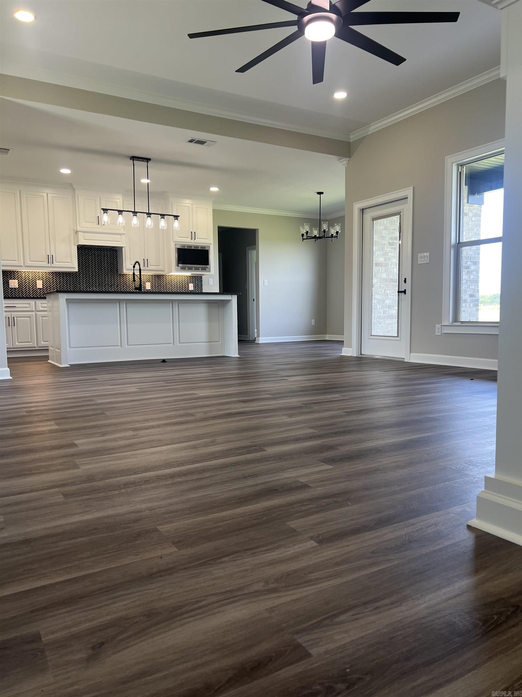 ASHLEY DOWNS - Residential