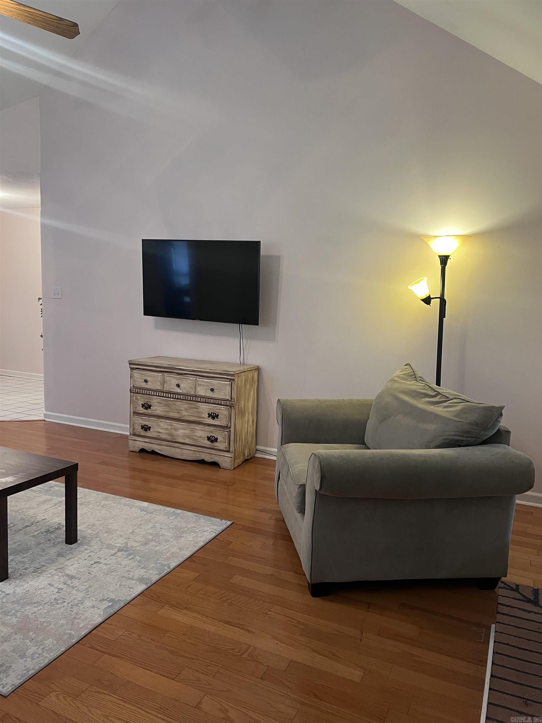 Smoking Oaks - Residential