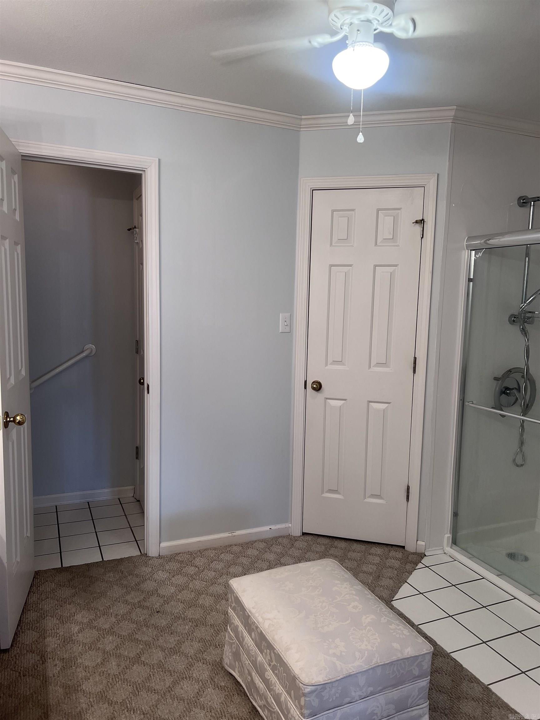 Smoking Oaks - Residential