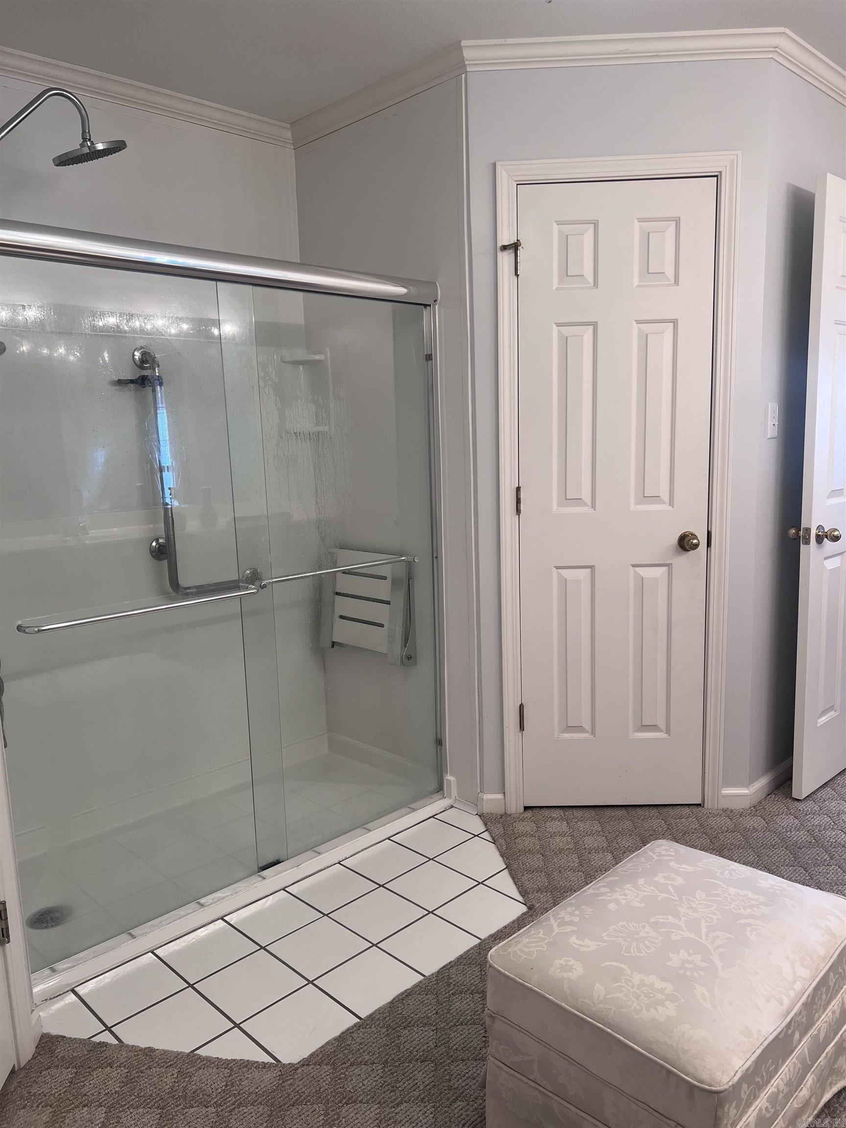 Smoking Oaks - Residential