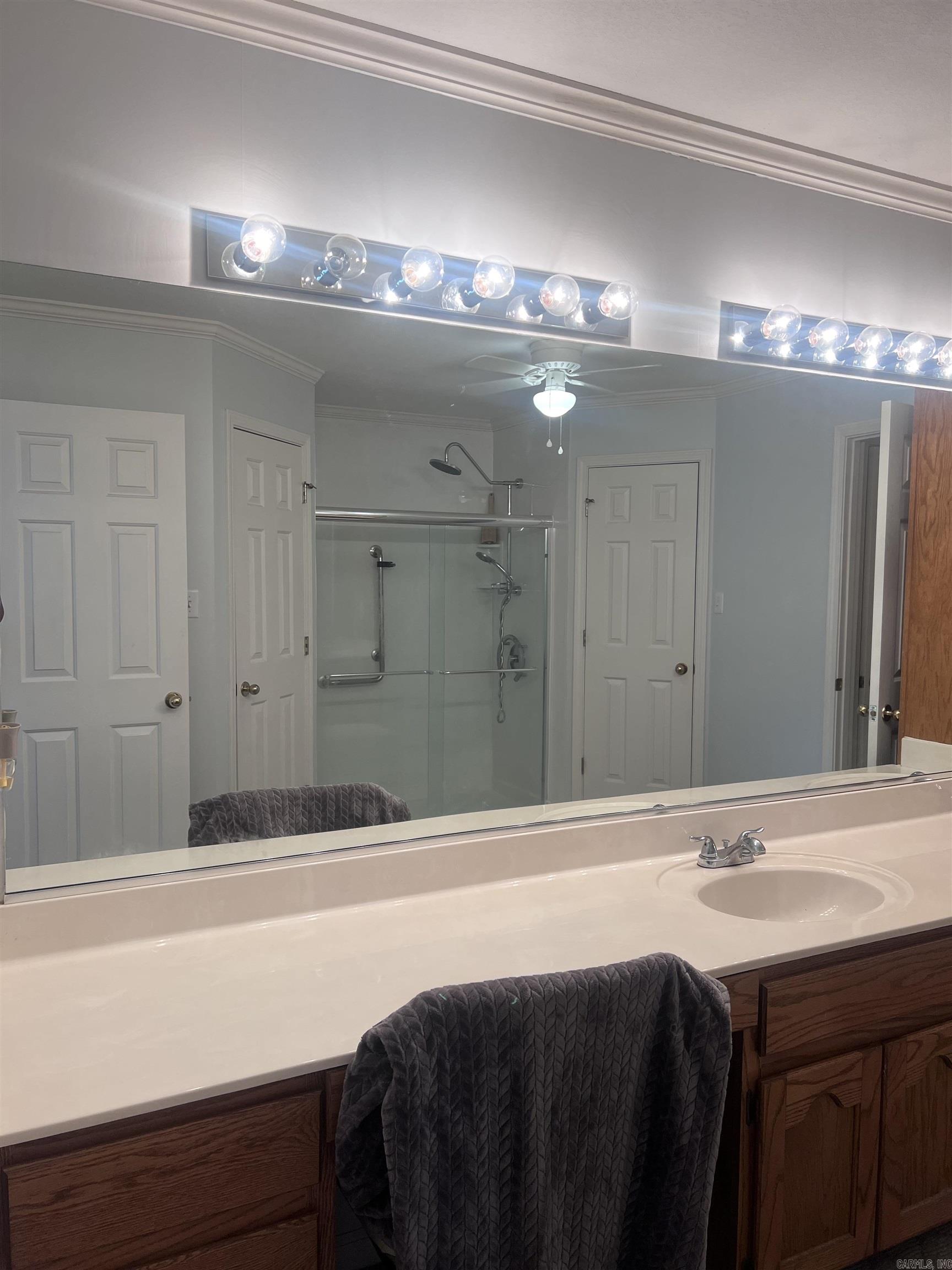 Smoking Oaks - Residential