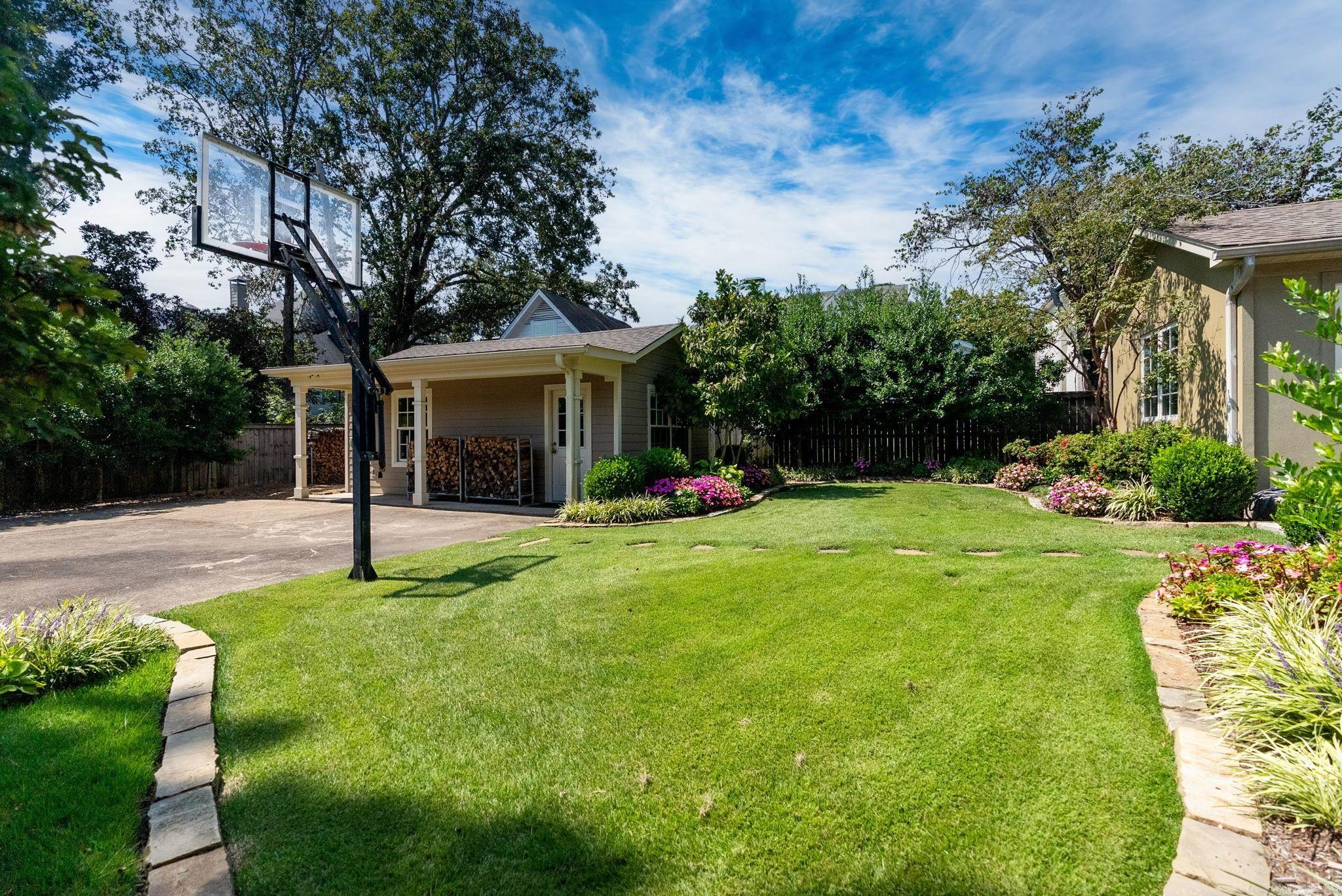 GRANDVIEW - Residential