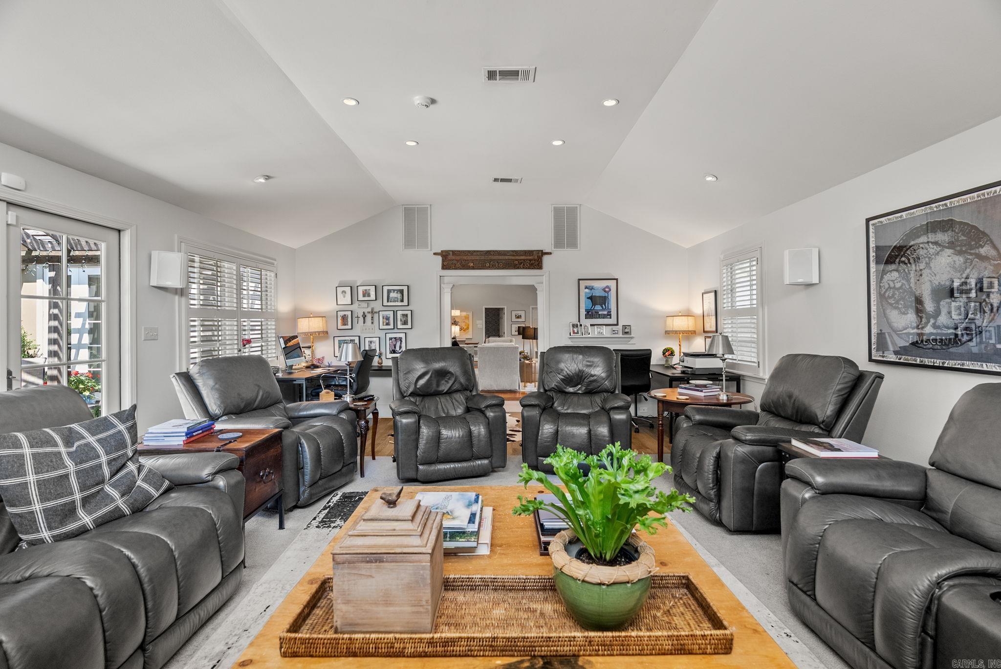 GRANDVIEW - Residential