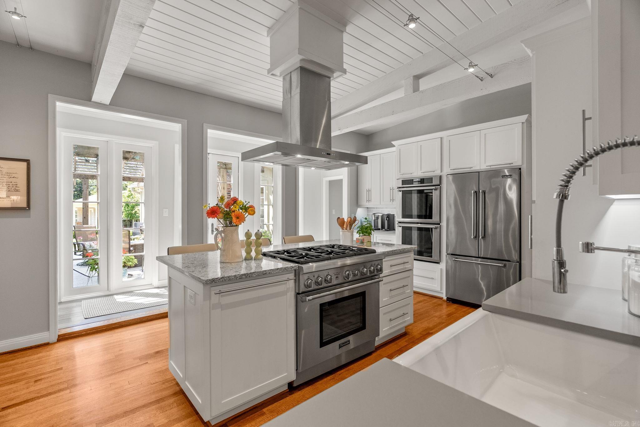 GRANDVIEW - Residential