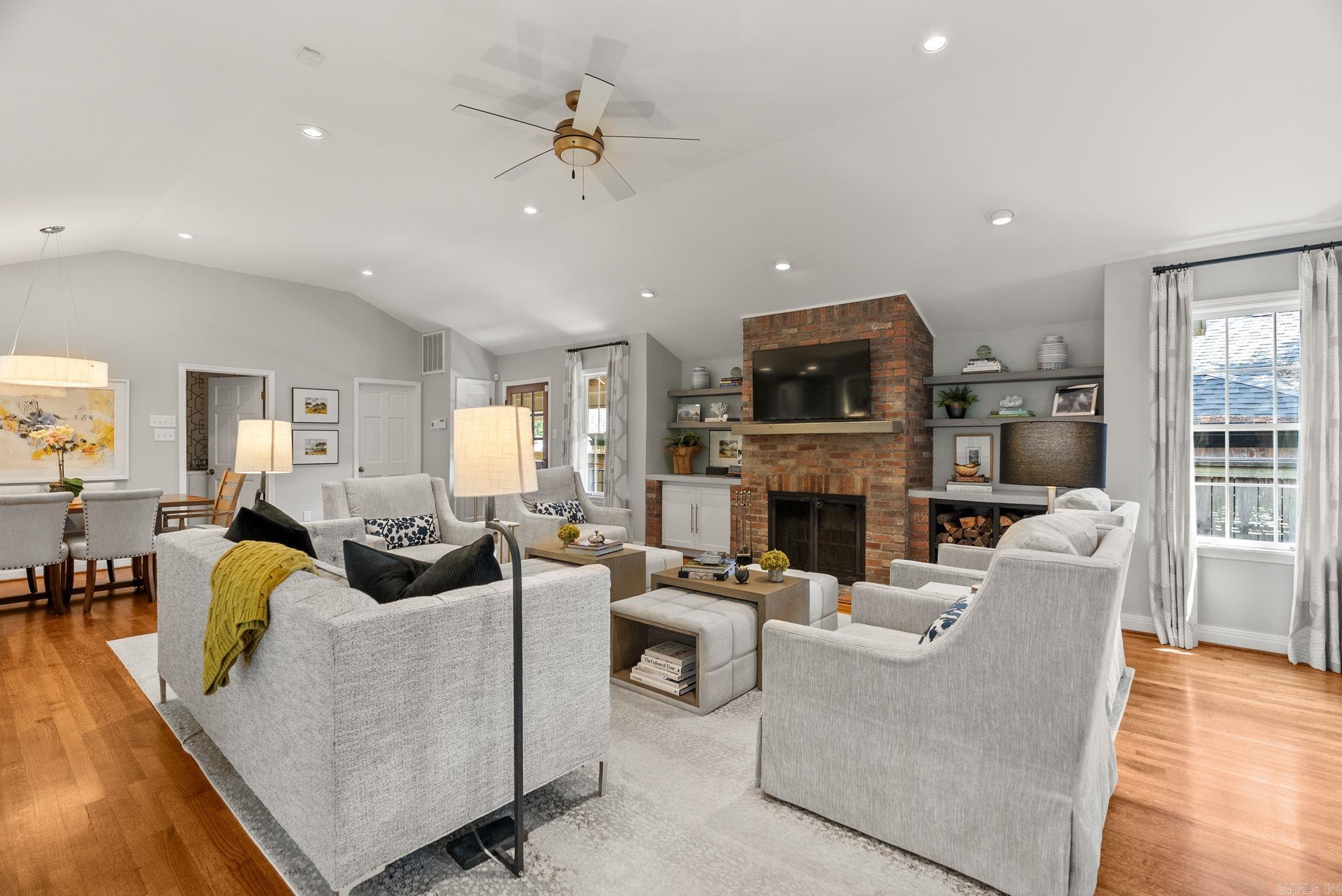 GRANDVIEW - Residential