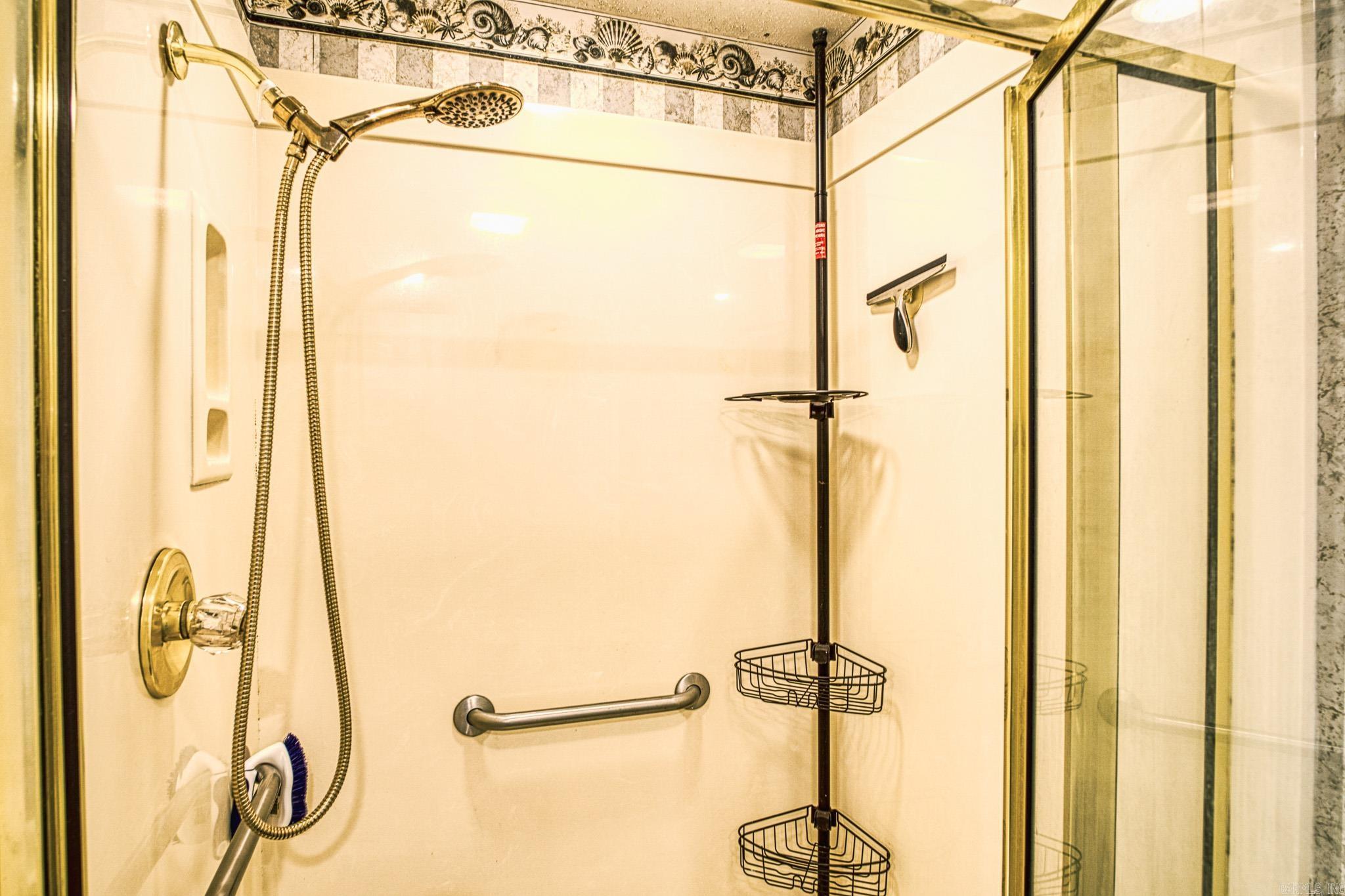 Entrada - Residential