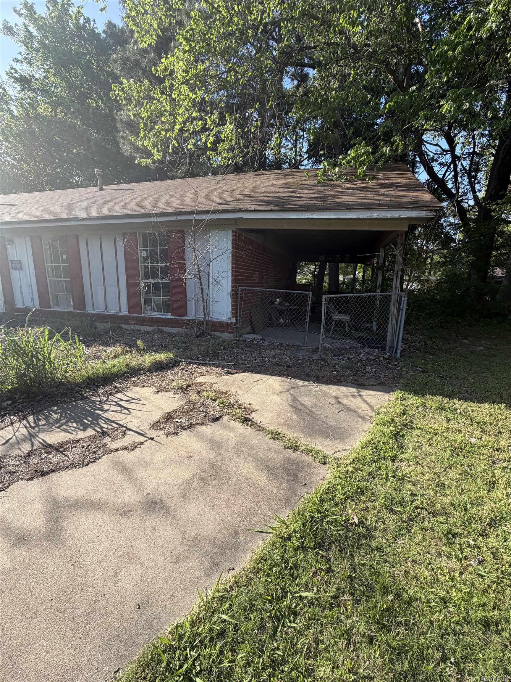 FORREST HILLS #5 - Residential