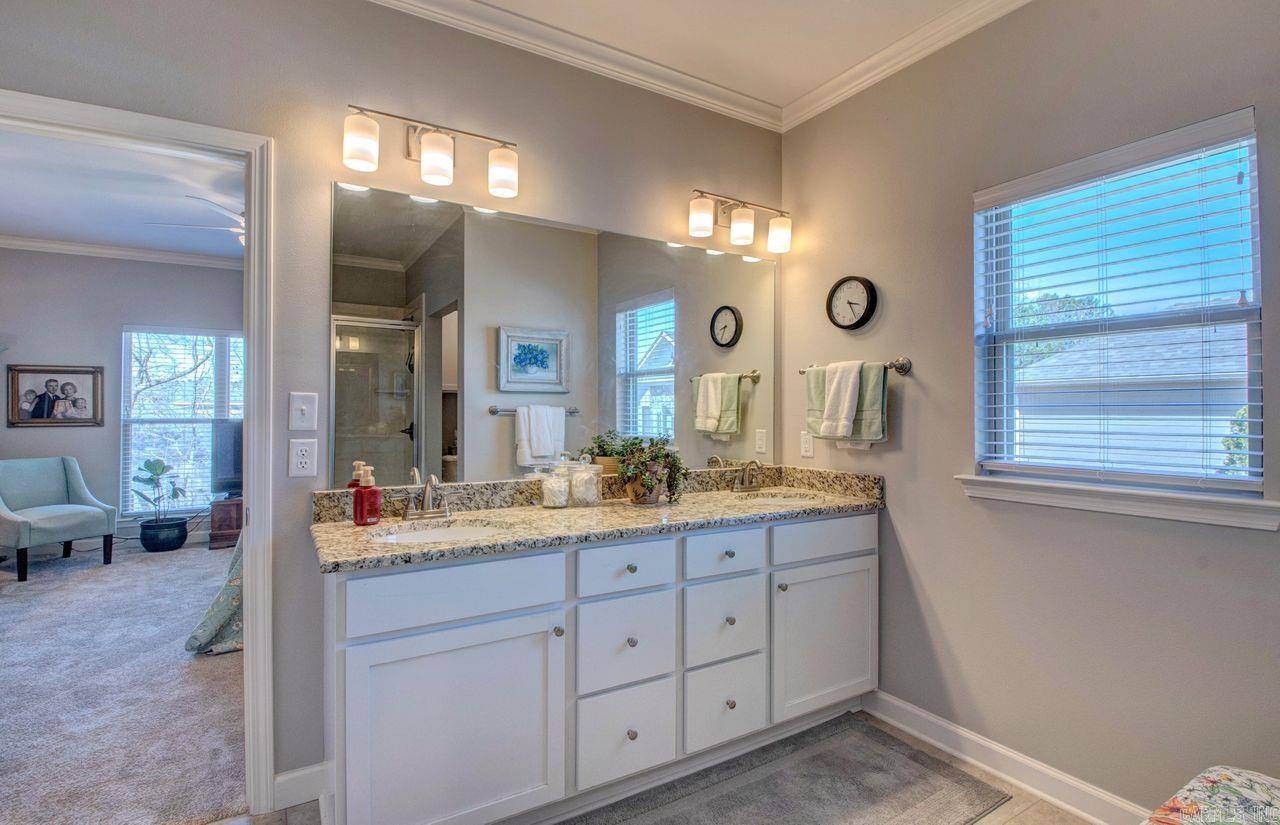 MOUNTAIN TERRACE ESTATES TOWNHOM - Residential