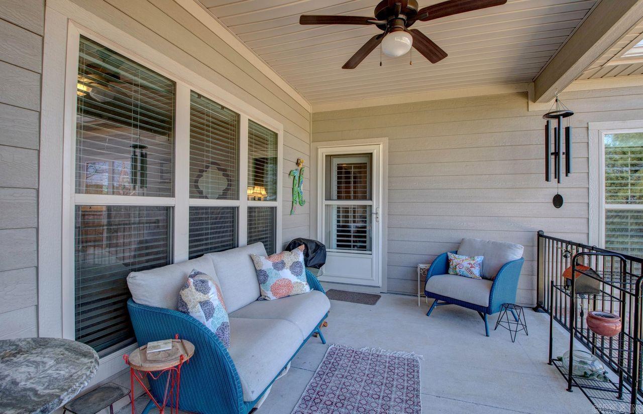 MOUNTAIN TERRACE ESTATES TOWNHOM - Residential