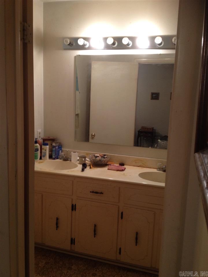 Delta Lawn - Residential