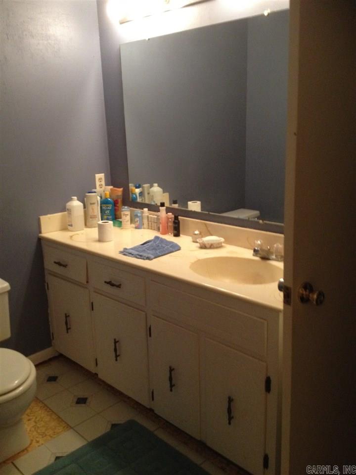 Delta Lawn - Residential