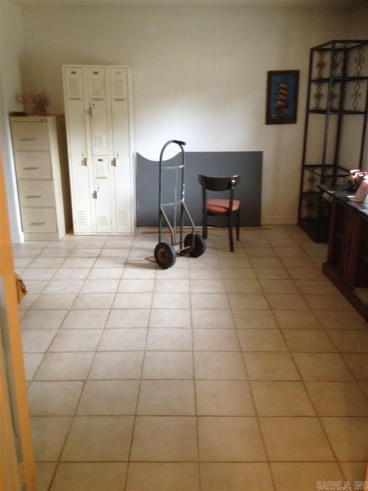 Delta Lawn - Residential