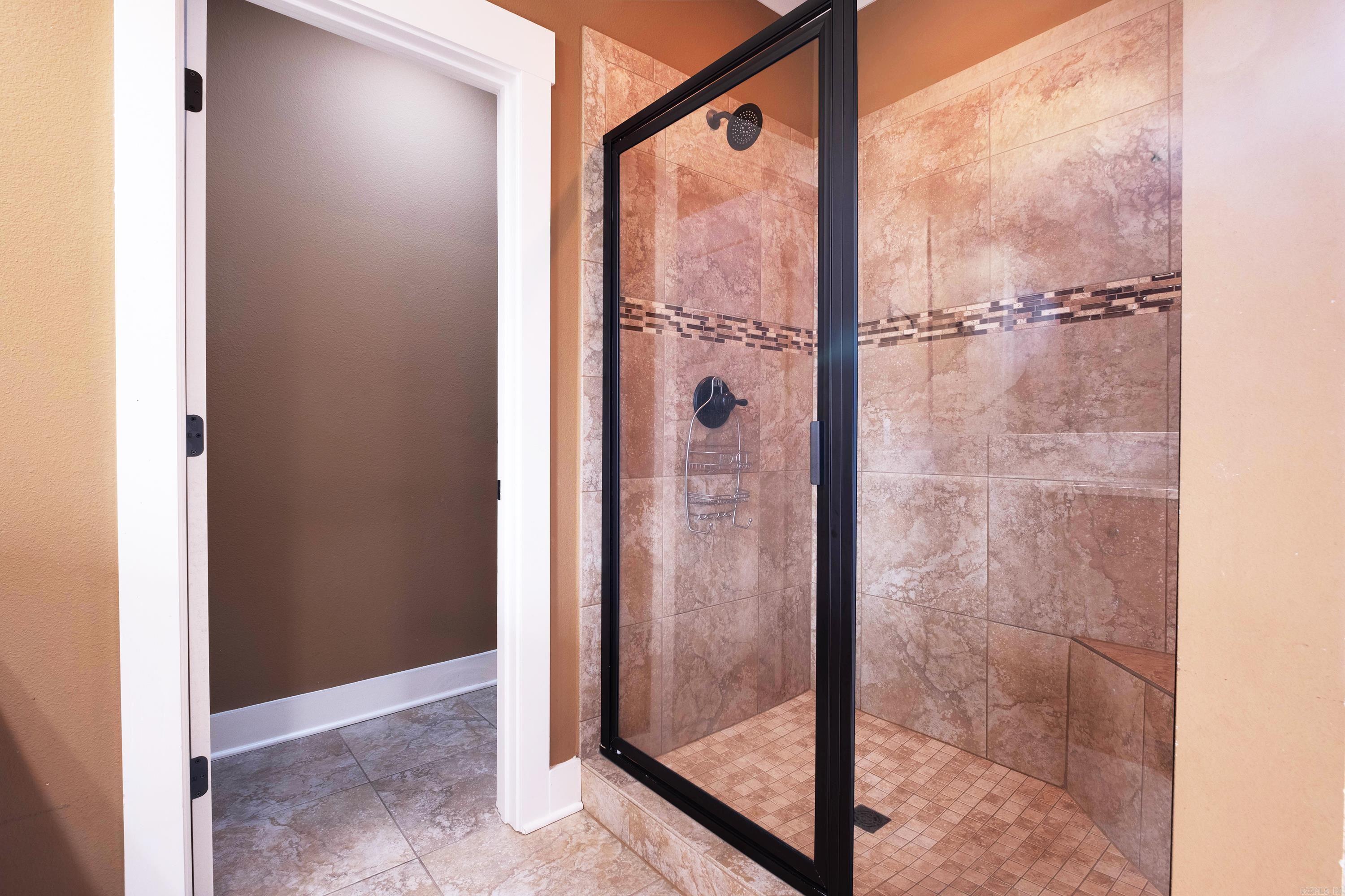 HURRICANE LAKE EST - Residential