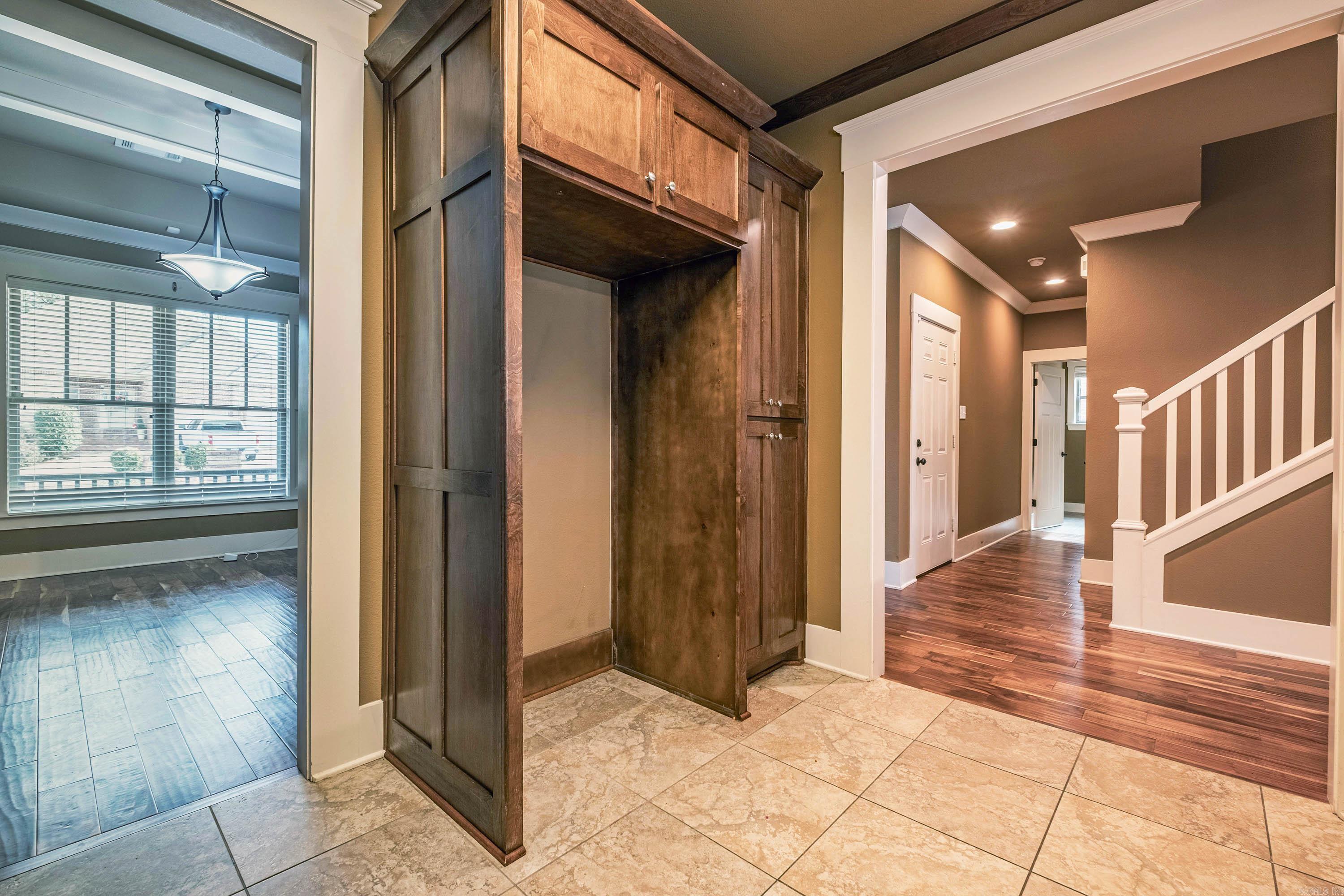 HURRICANE LAKE EST - Residential