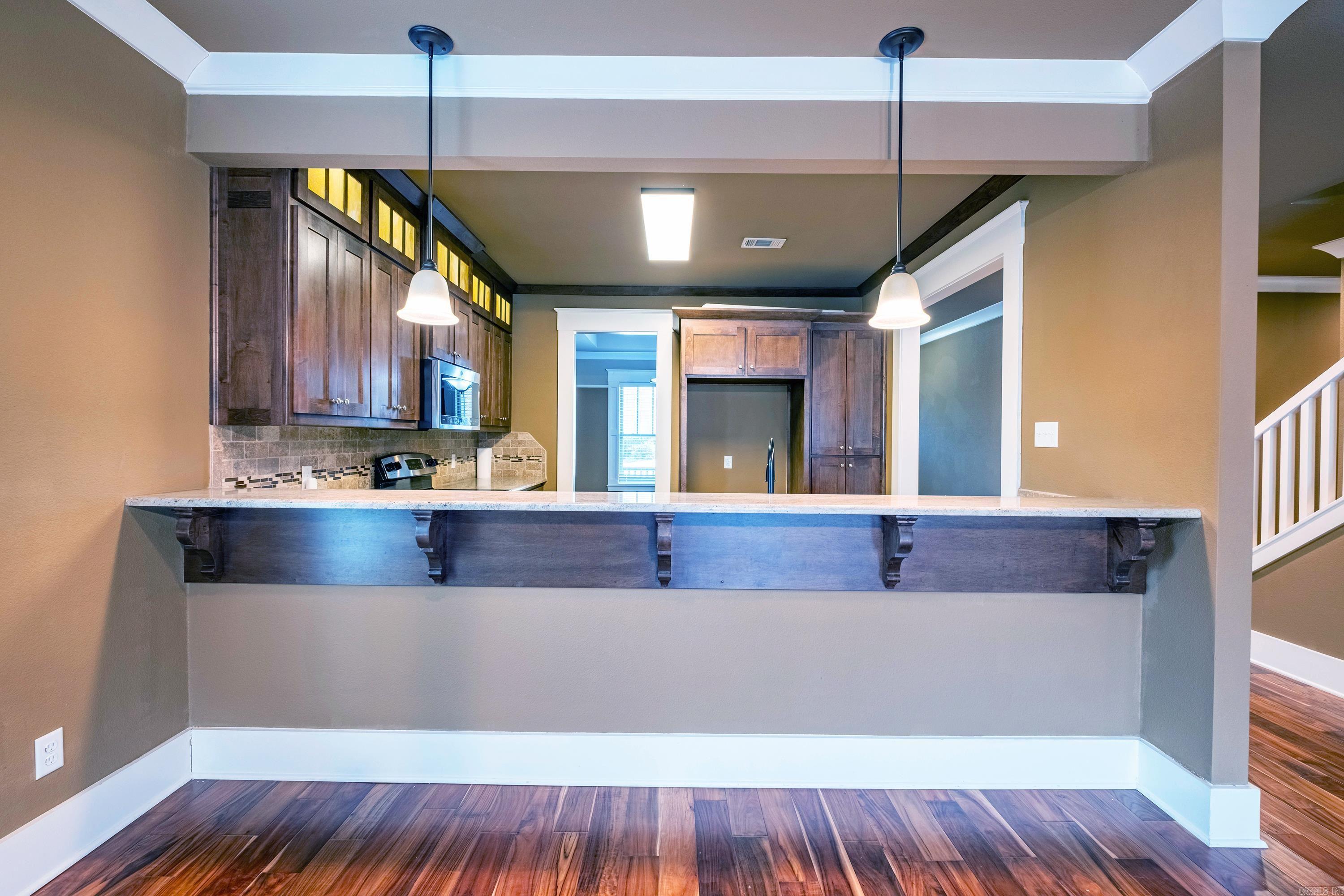 HURRICANE LAKE EST - Residential