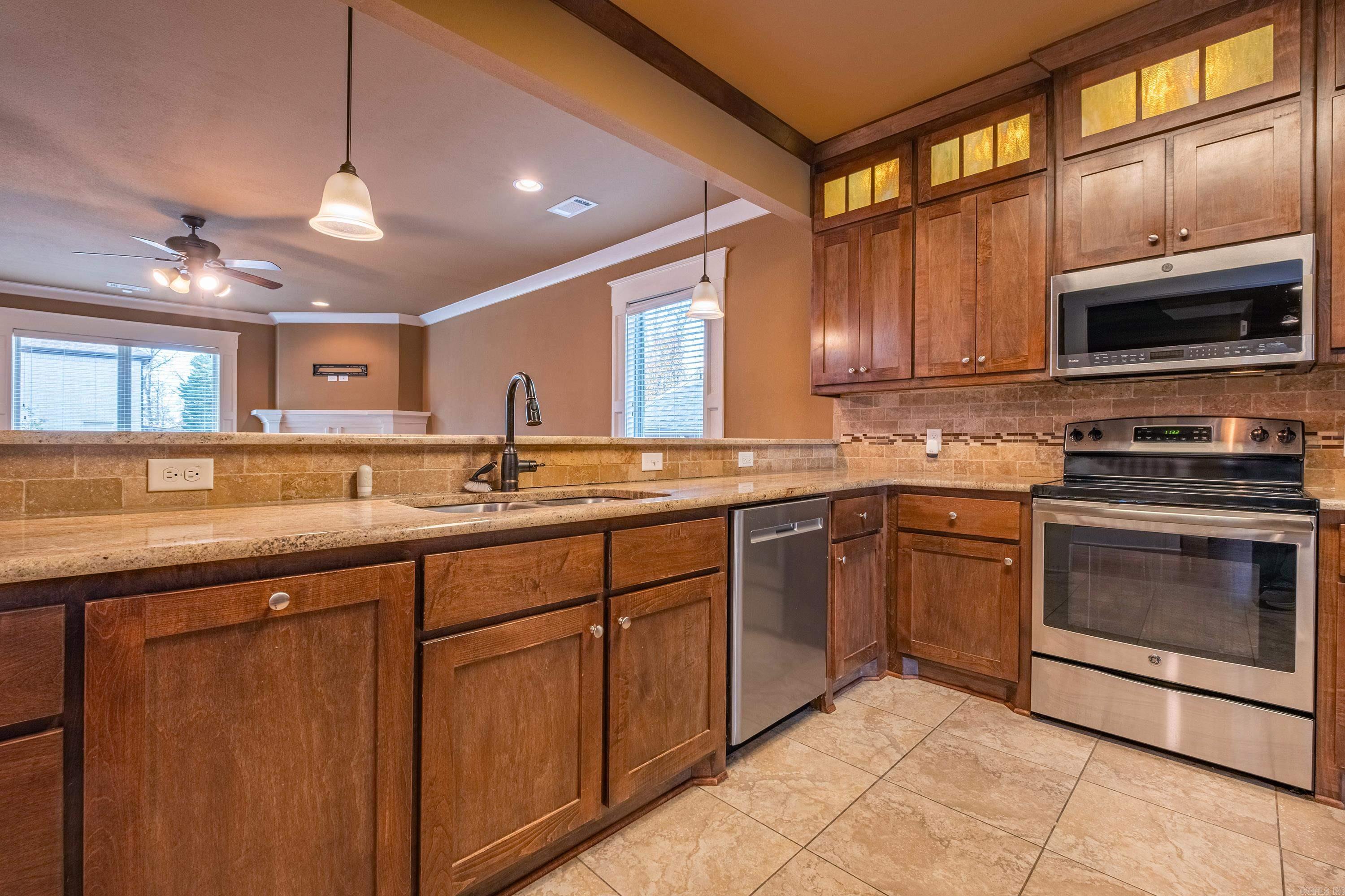 HURRICANE LAKE EST - Residential