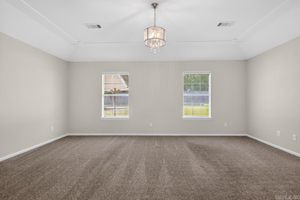 ROYAL OAKS - Residential