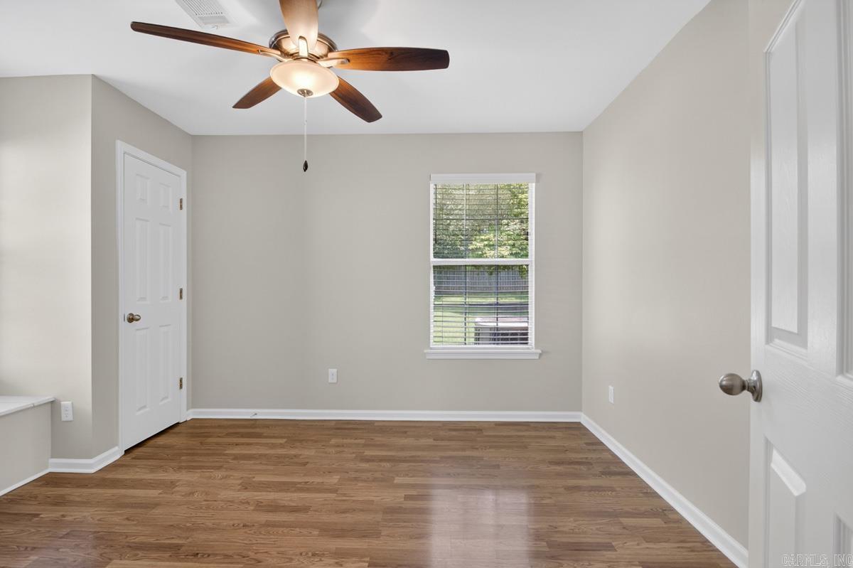 ROYAL OAKS - Residential