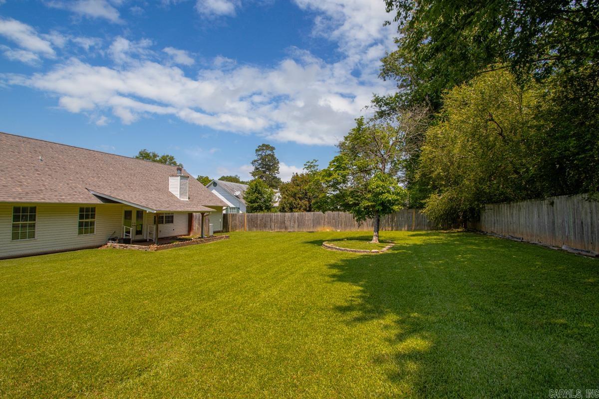 ROYAL OAKS - Residential