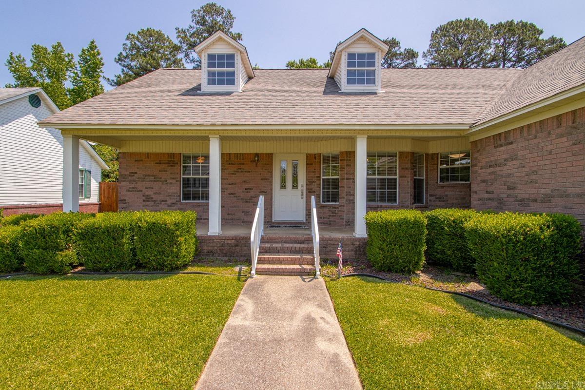 ROYAL OAKS - Residential
