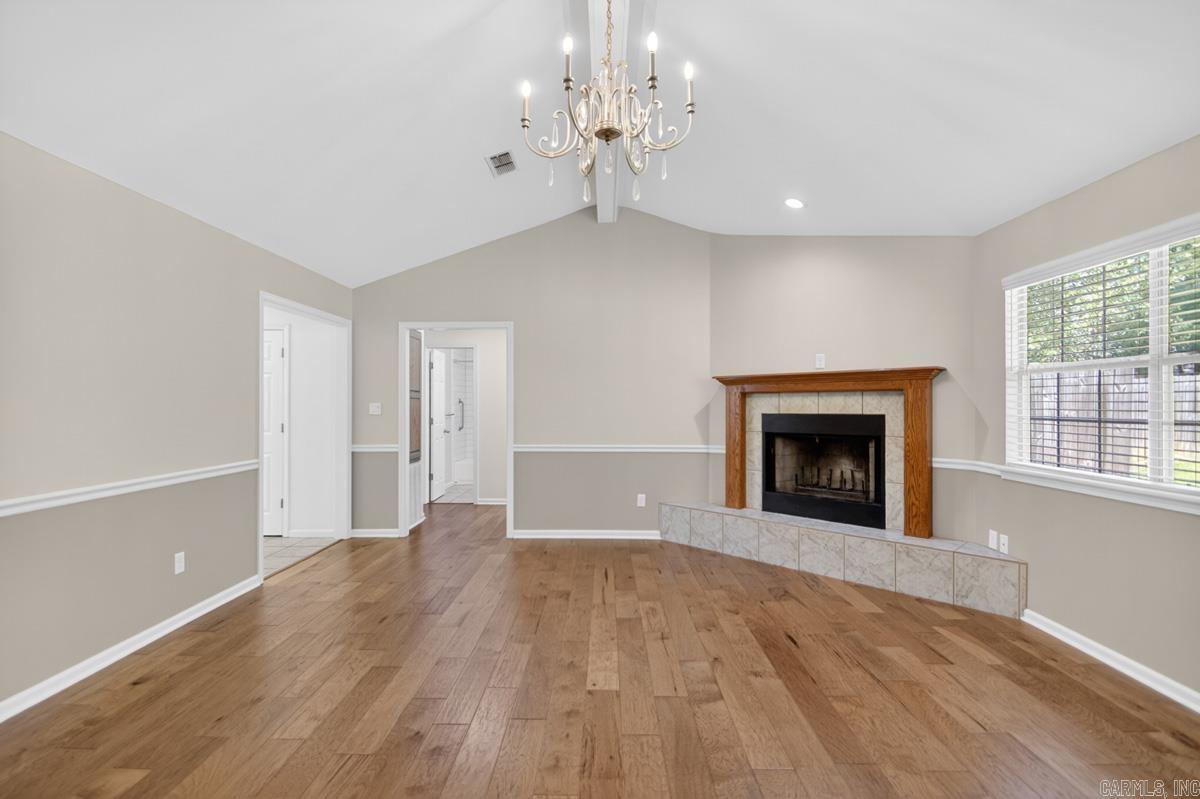 ROYAL OAKS - Residential