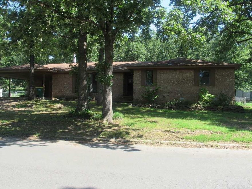 Sherwood-SOLD AS IS Awesome starter home this 3 Bed rm, 2 Bath home,   Specious Great room with Fireplace, Large Kit-din-rm combo, Sunroom, 2 Car Carport, Storage unit, Large Back yard Fully Fence,Close to the Air Base You will need approval letter & Earnest Money Bring All offers.  Listing has to be in the MLS 10 day before taking offers.