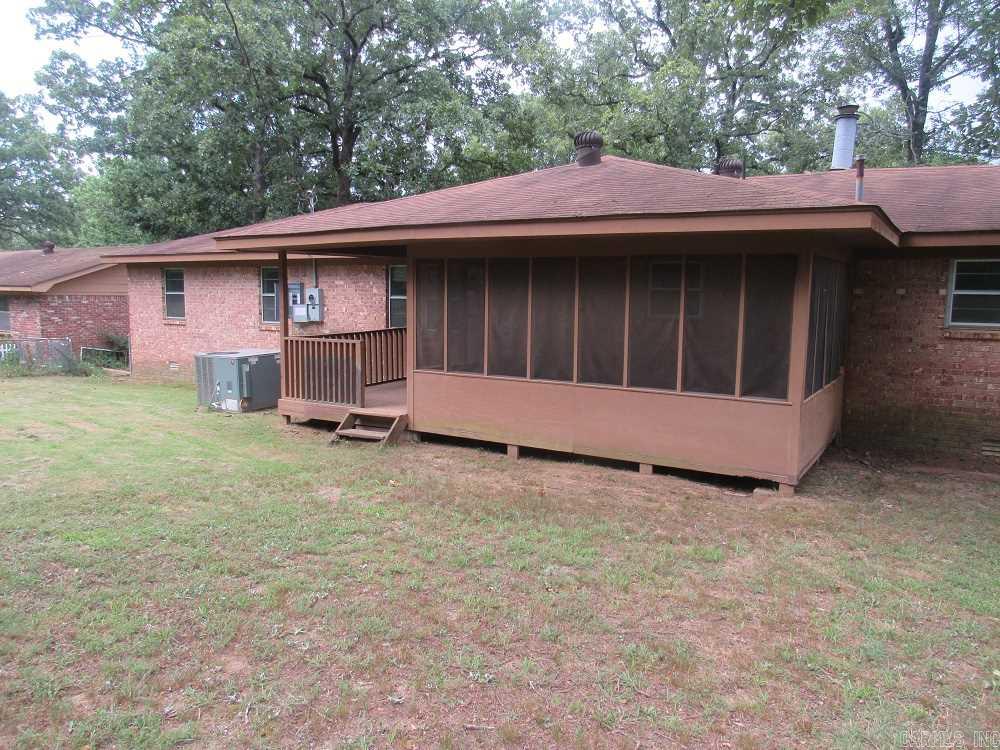 ARBOR OAKS - Residential