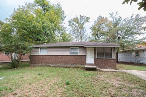 Photo of 908 Greenlea Drive, North Little Rock, AR 72117 (MLS # 25043375)