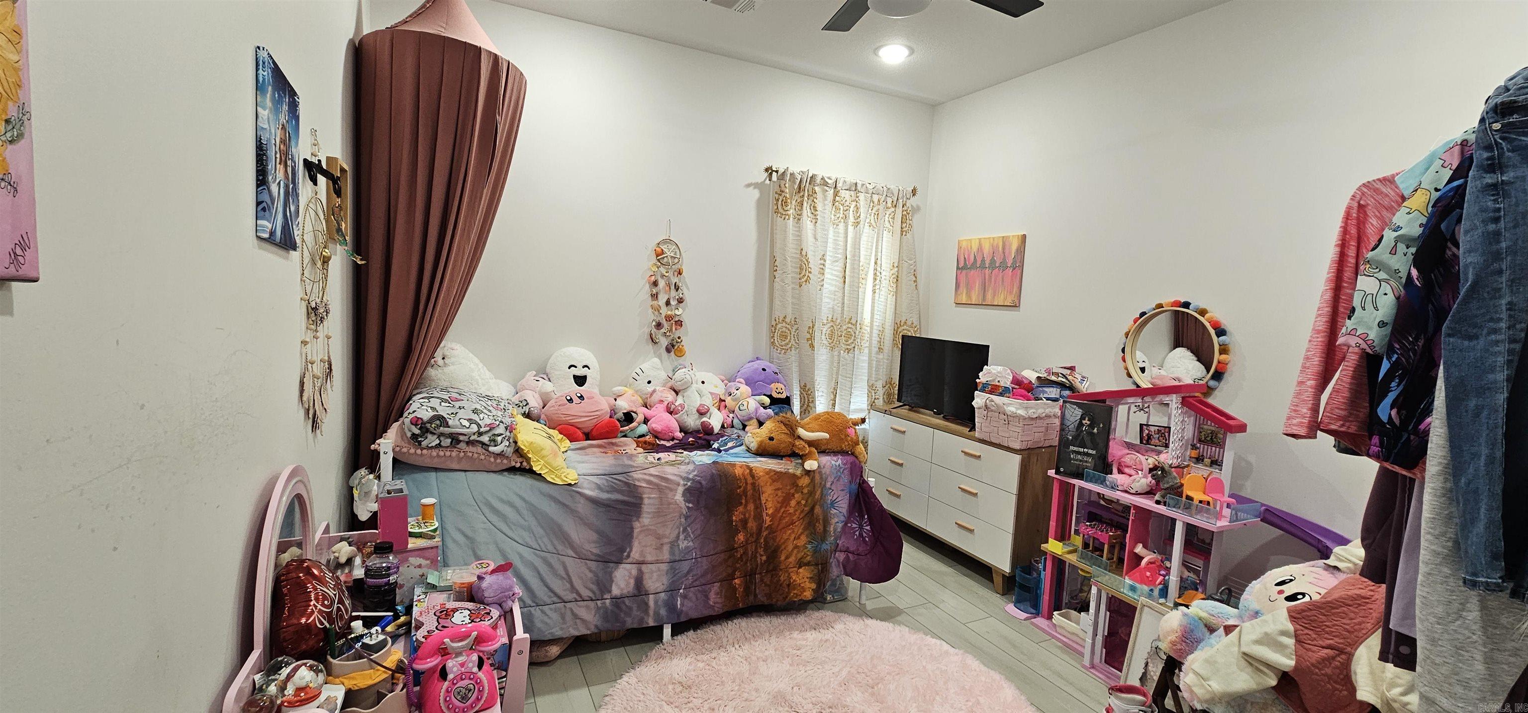 Hidden Creek I - Residential