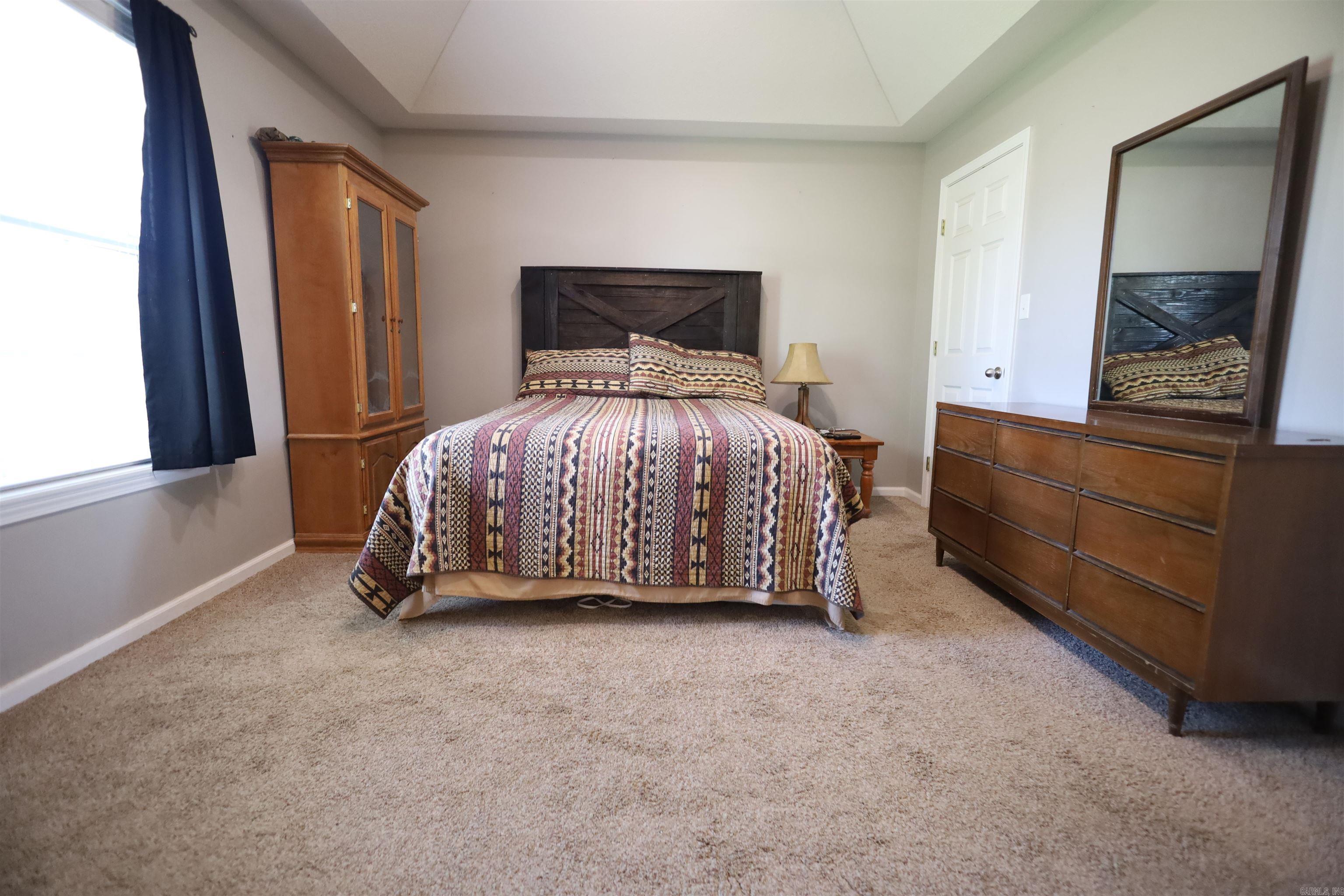CARRIAGE HILL - Residential