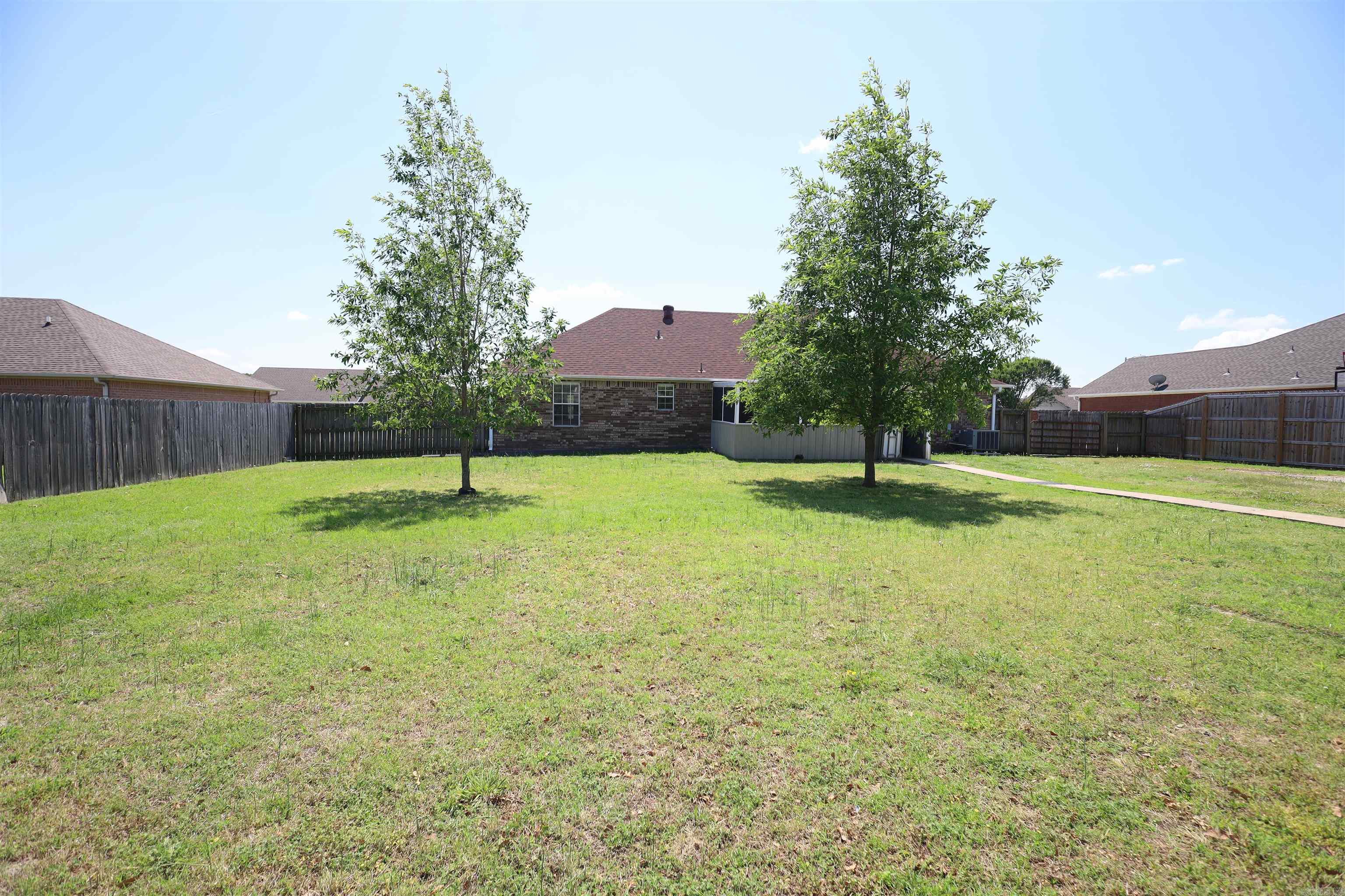 CARRIAGE HILL - Residential