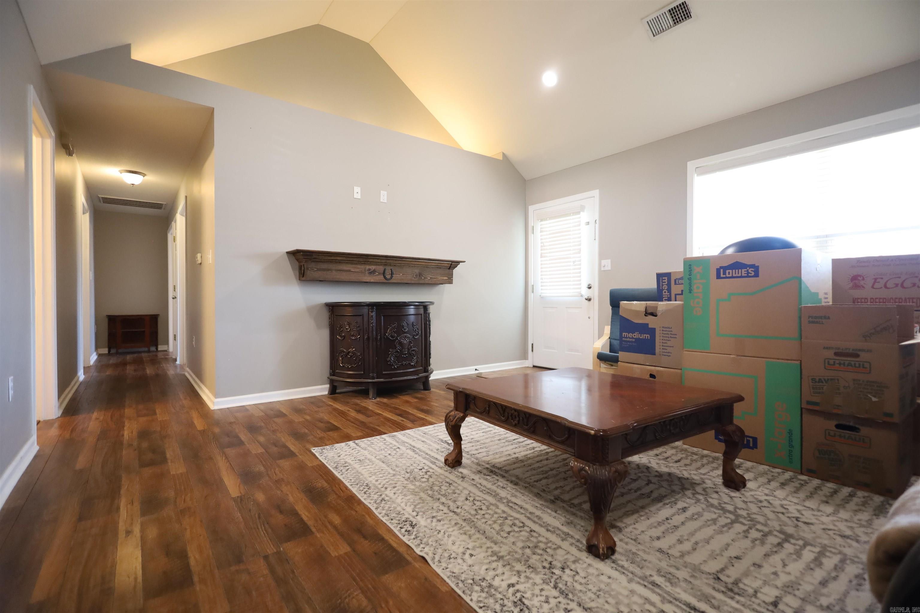 CARRIAGE HILL - Residential