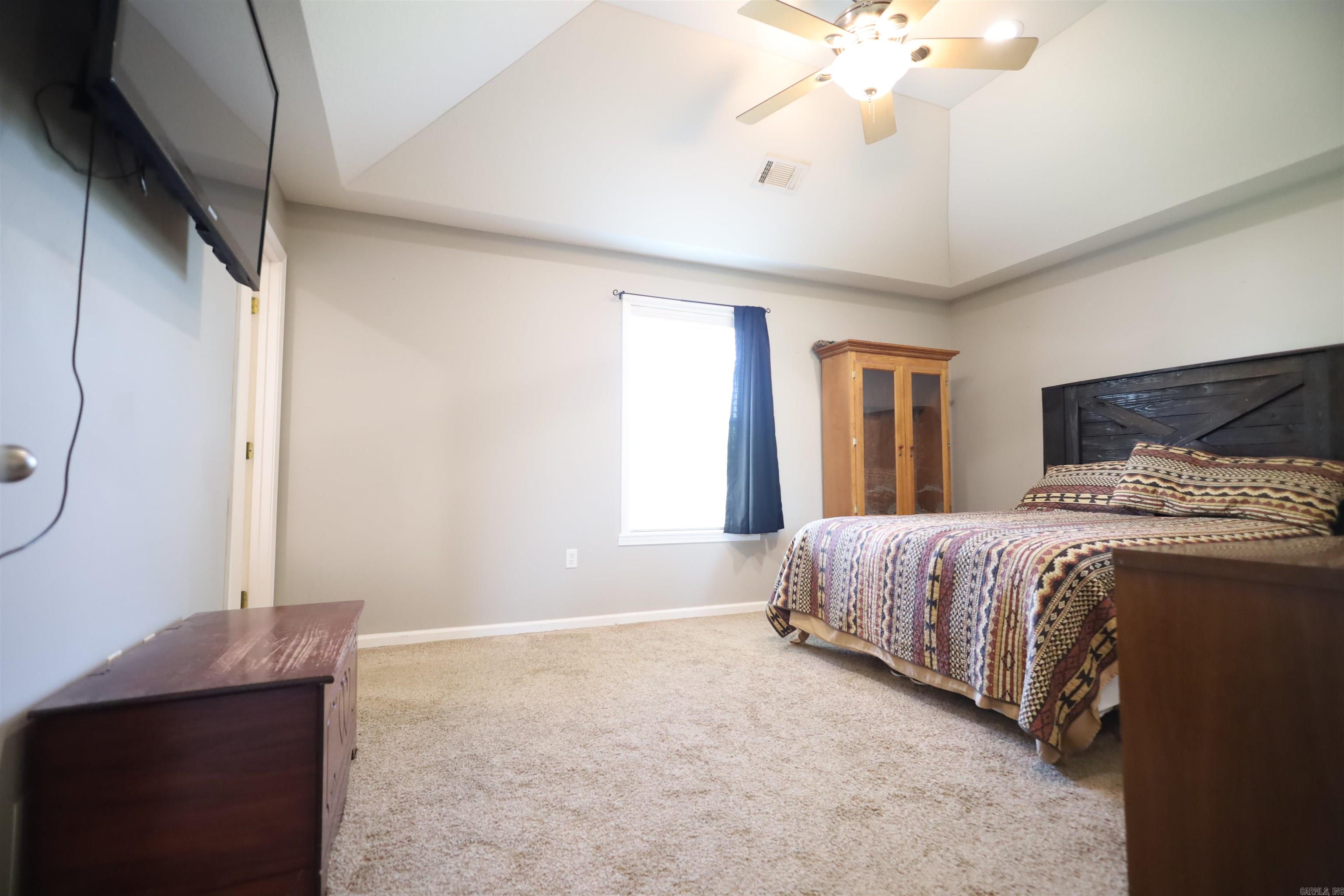 CARRIAGE HILL - Residential