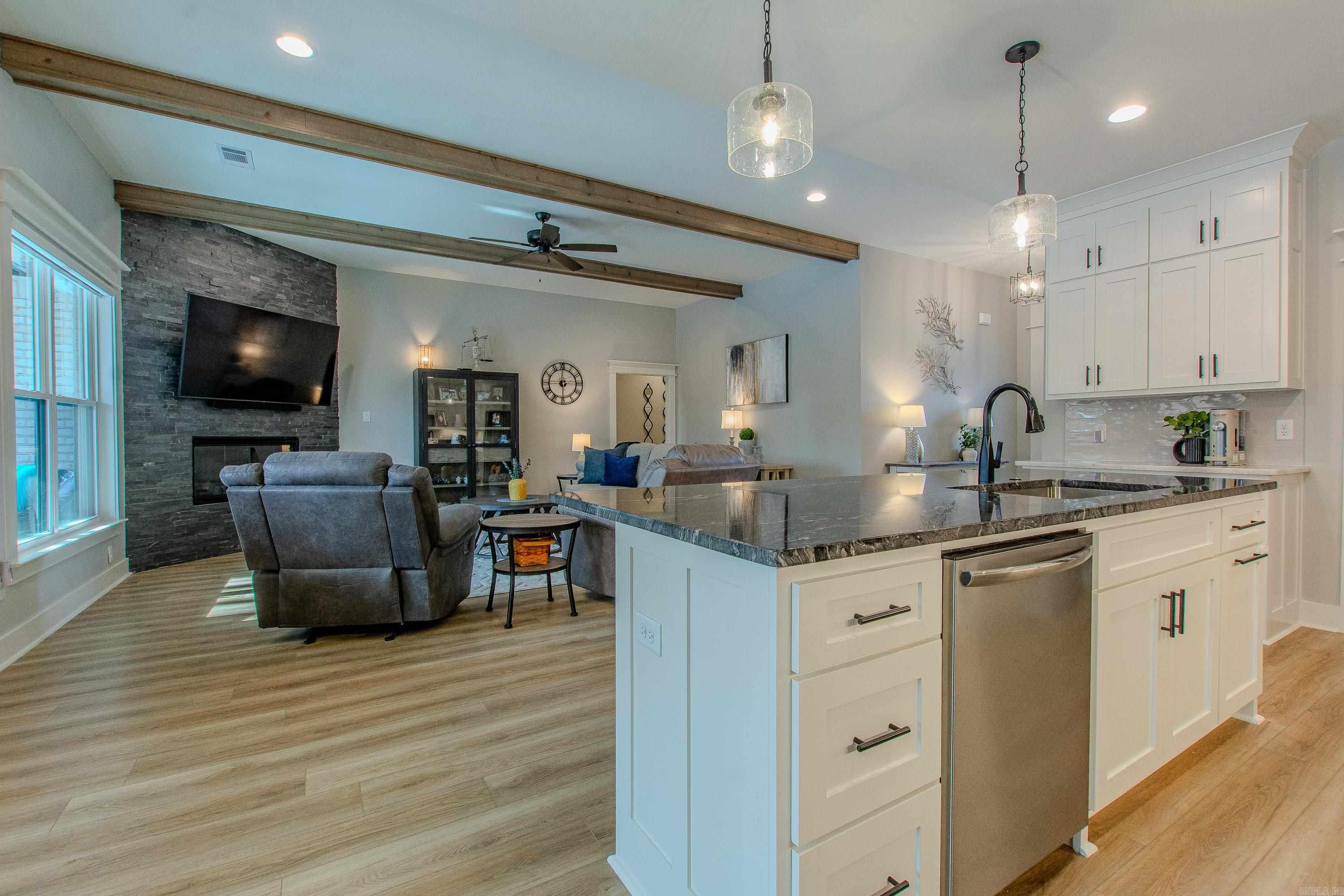 CORAL RIDGE - Residential