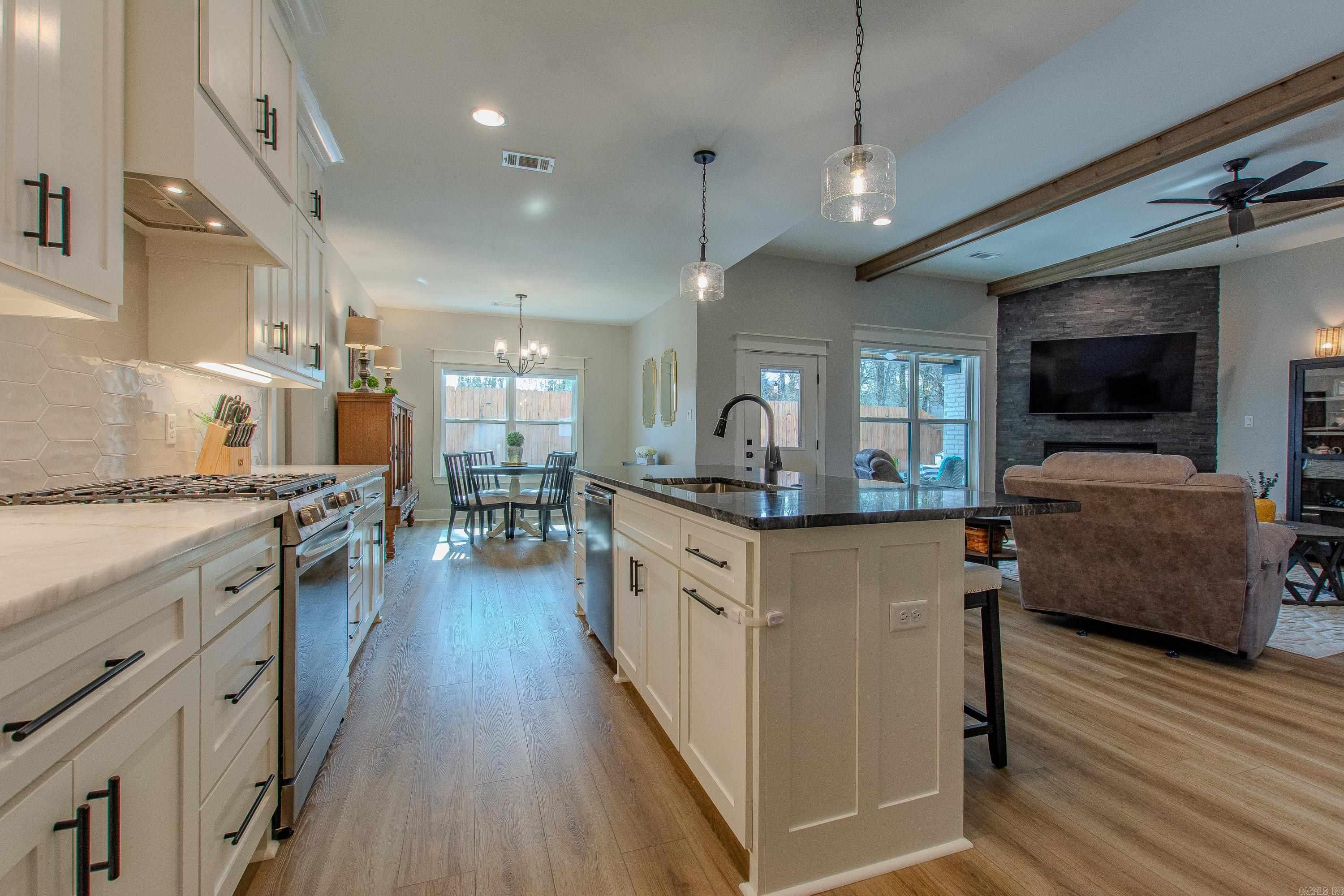 CORAL RIDGE - Residential