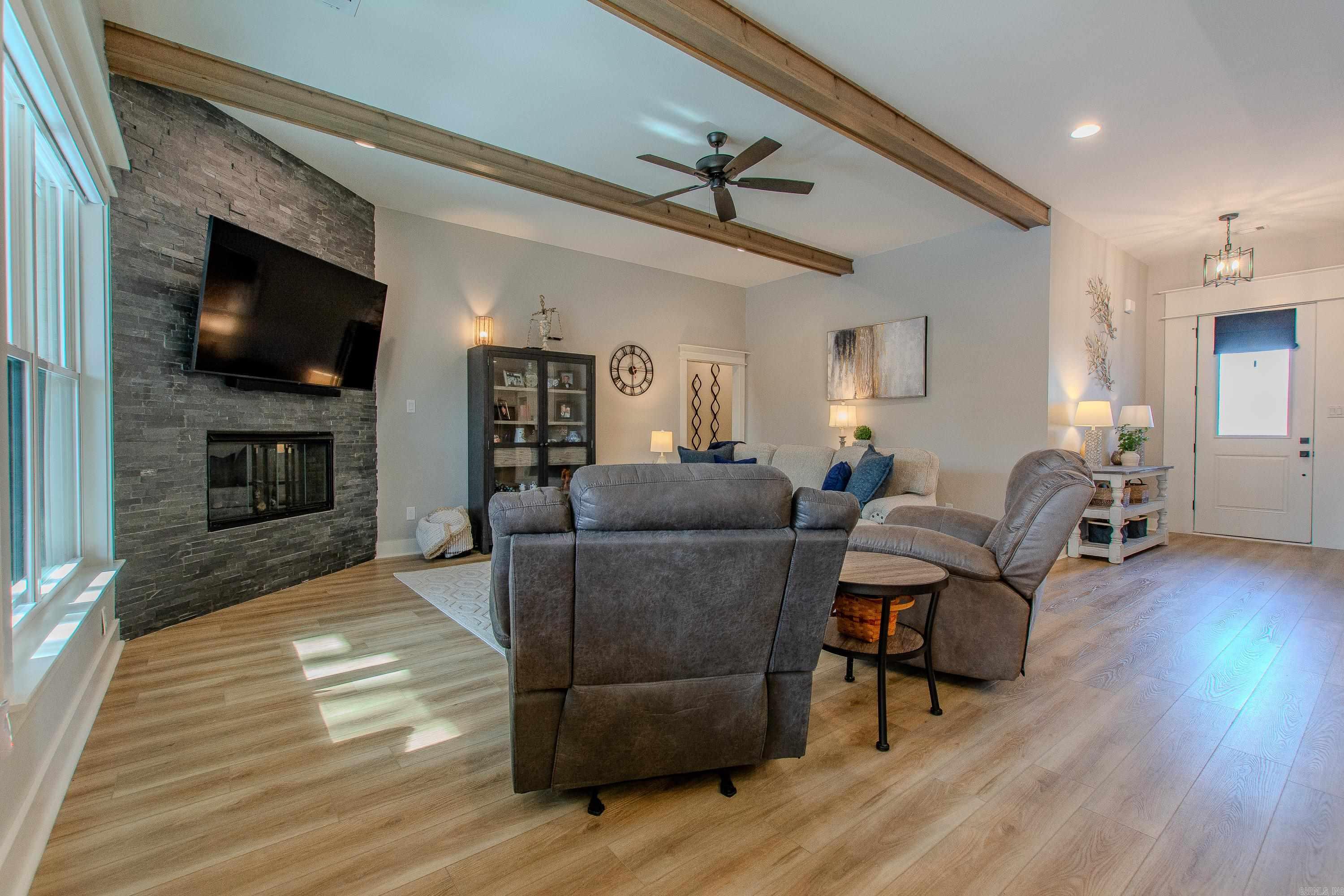 CORAL RIDGE - Residential