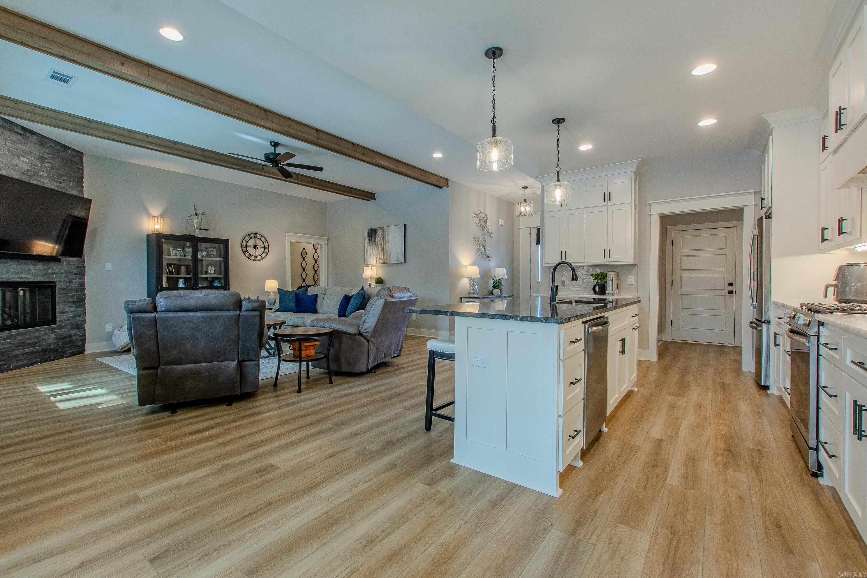 CORAL RIDGE - Residential