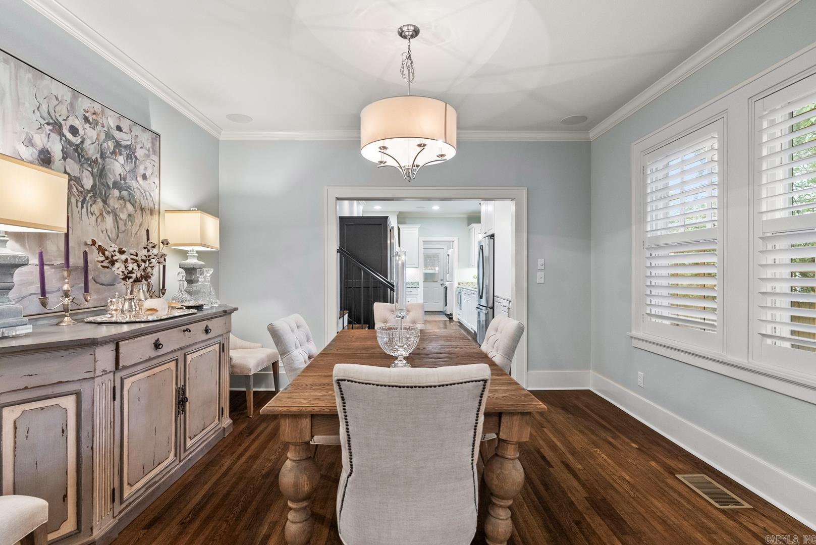 SHADOWLAWN - Residential