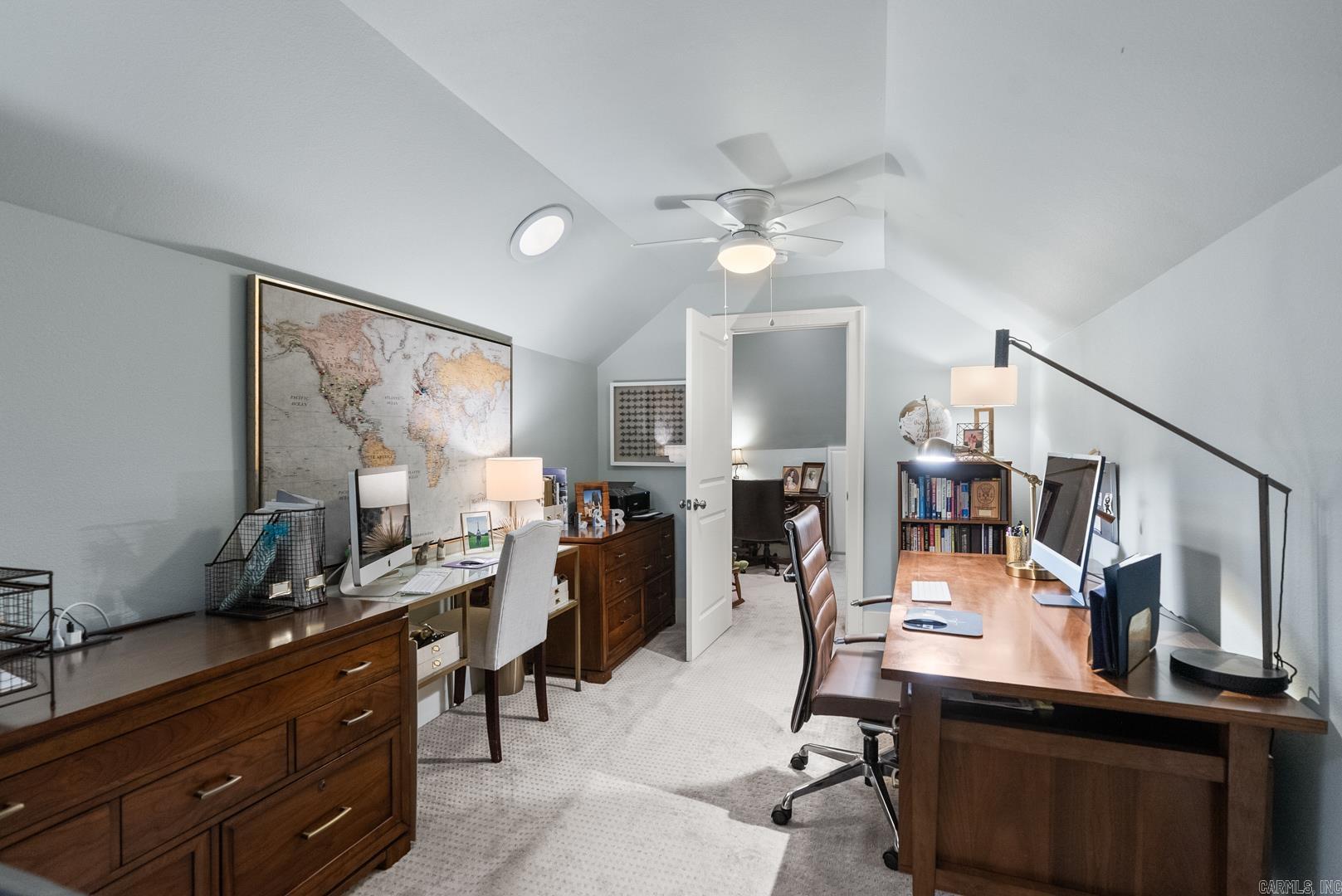 SHADOWLAWN - Residential