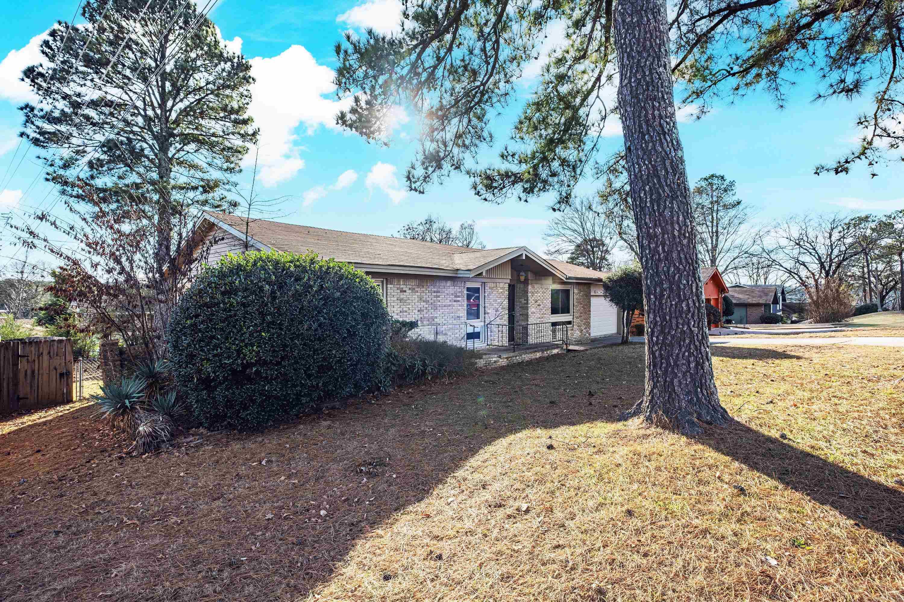 UNIVERSITY PARK NO - Residential